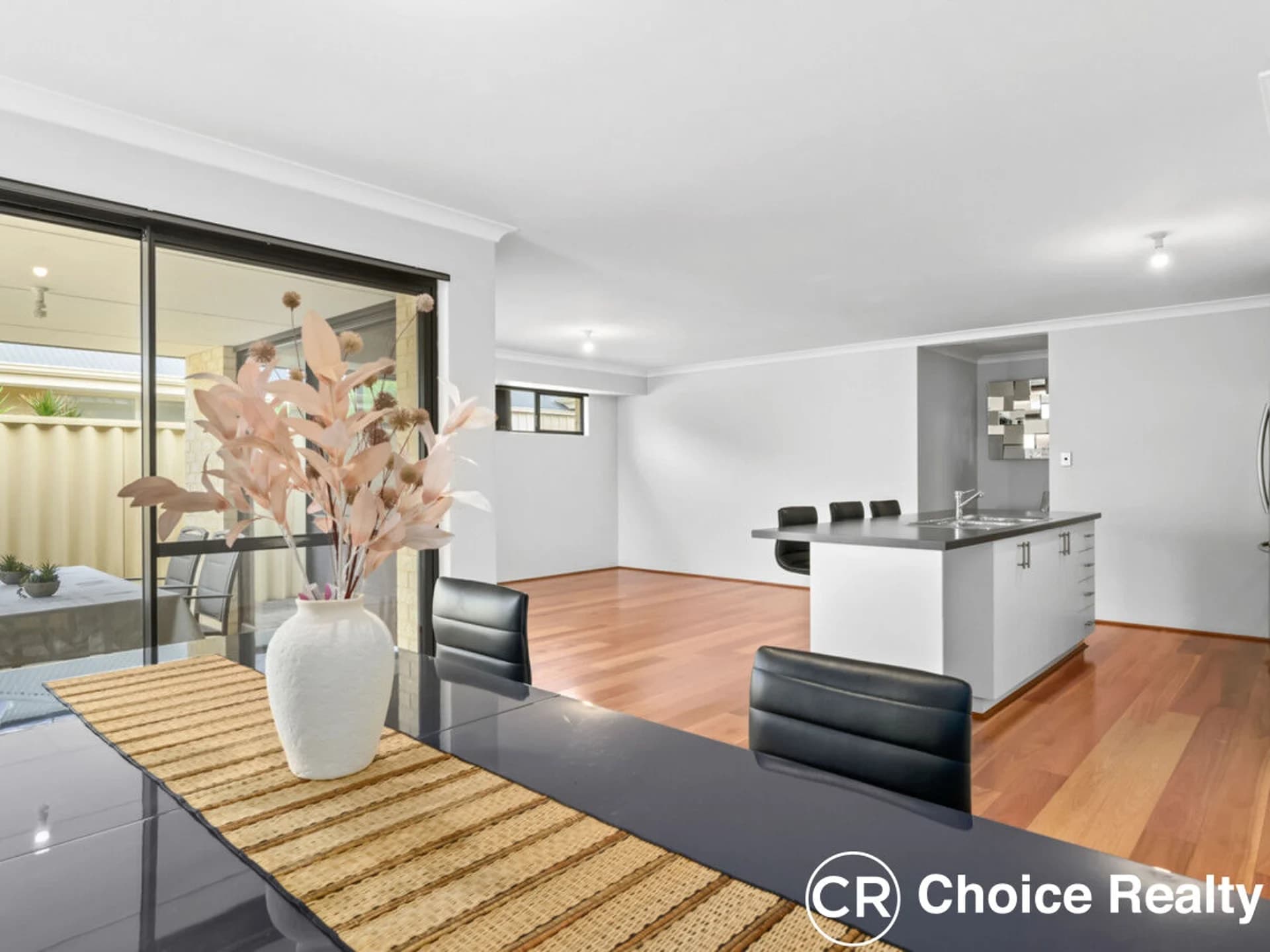 8 Goldfinch Bend, Harrisdale WA 6112, Harrisdale - Thumbnail 2