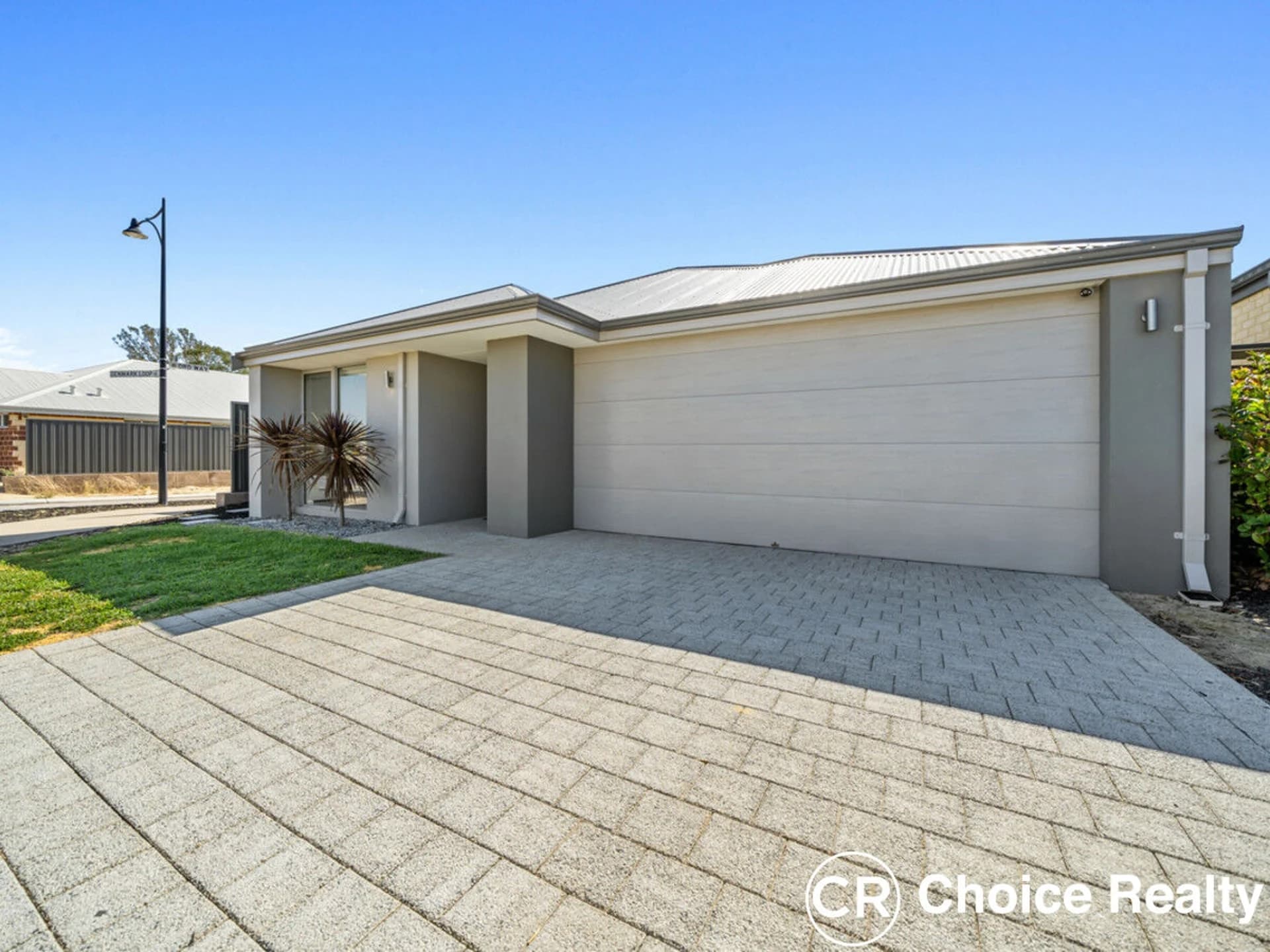 35 Denmark Loop, South Guildford WA 6055, South Guildford - Thumbnail 2