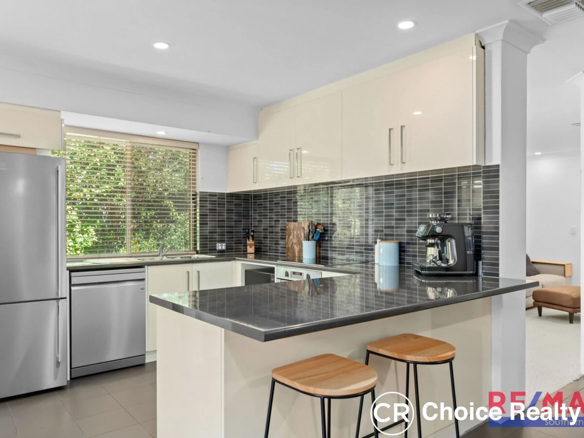 32B Grenfell Way, Leeming WA 6149, Leeming - Thumbnail 5