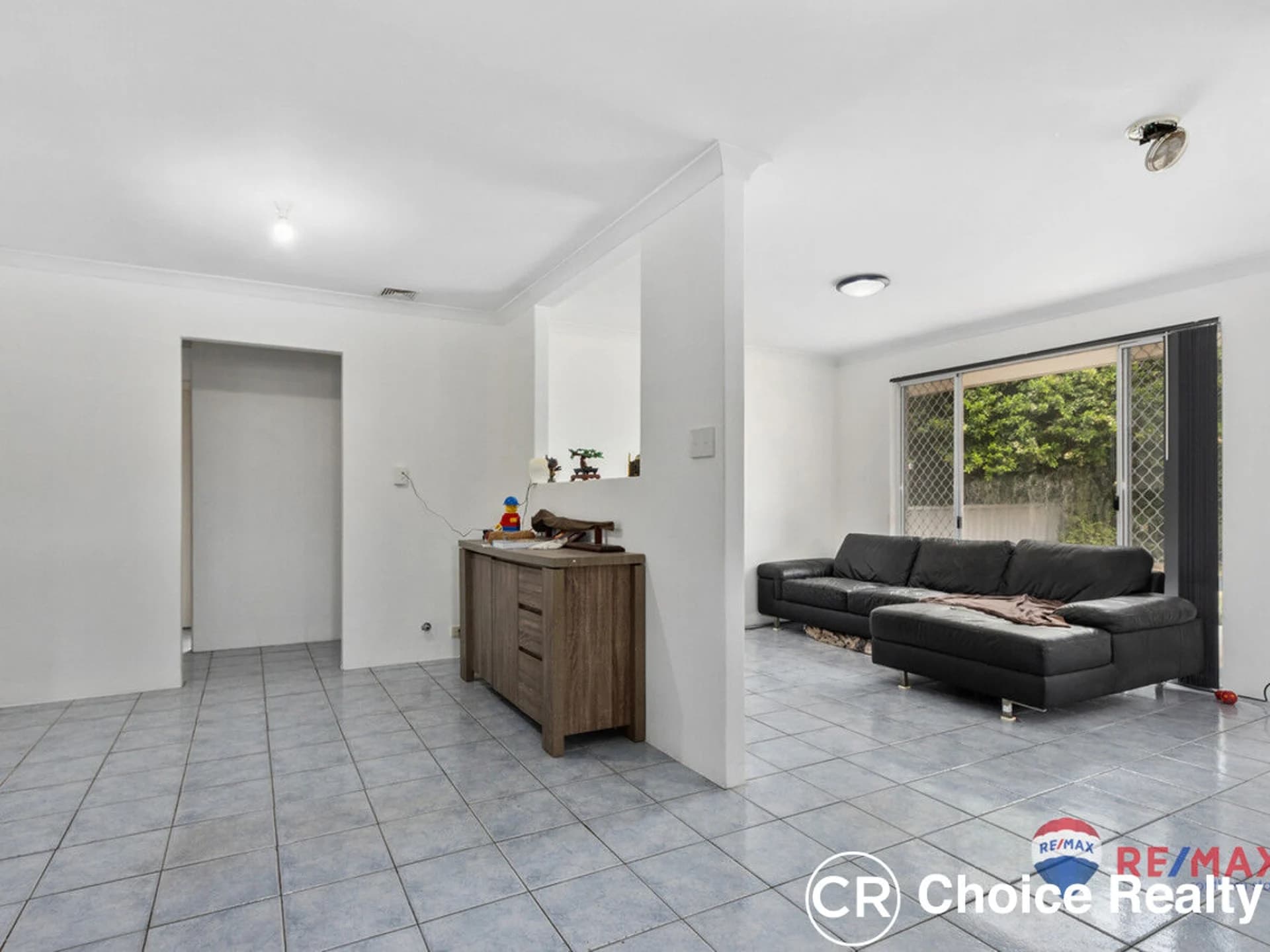 8 Kirton Court, REDCLIFFE WA 6104, Redcliffe - Thumbnail 5