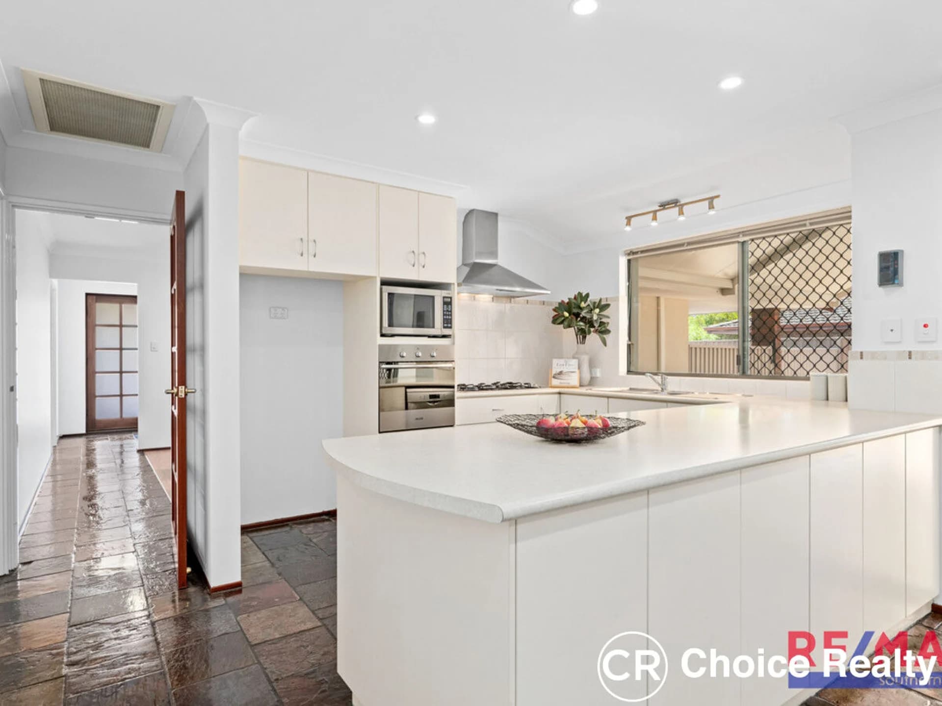 28 Keslake Way, Parkwood WA 6147, Parkwood - Thumbnail 2