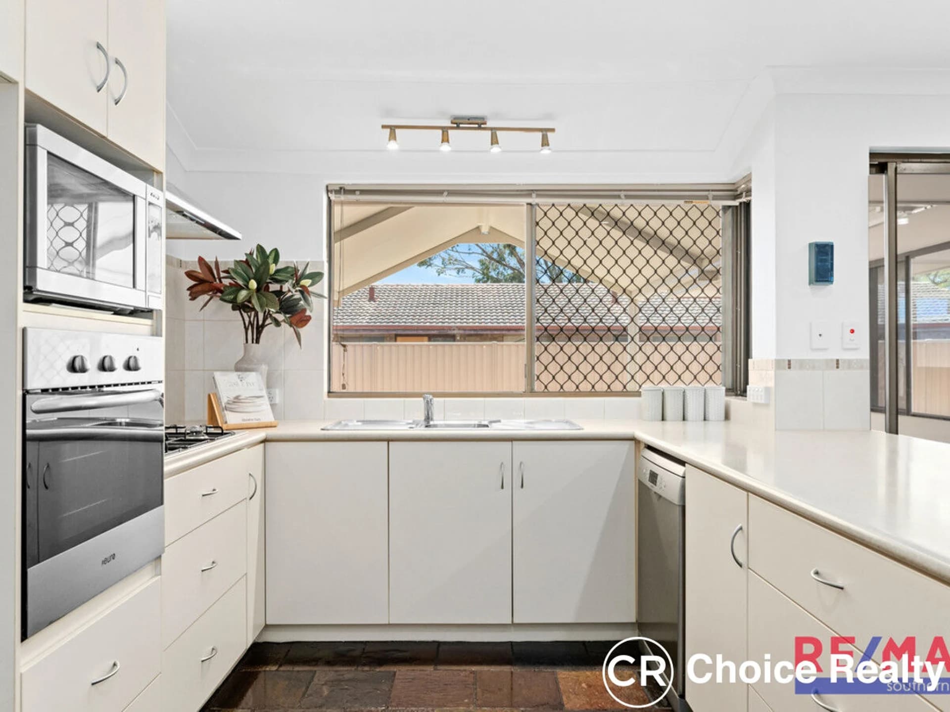 28 Keslake Way, Parkwood WA 6147, Parkwood - Thumbnail 5