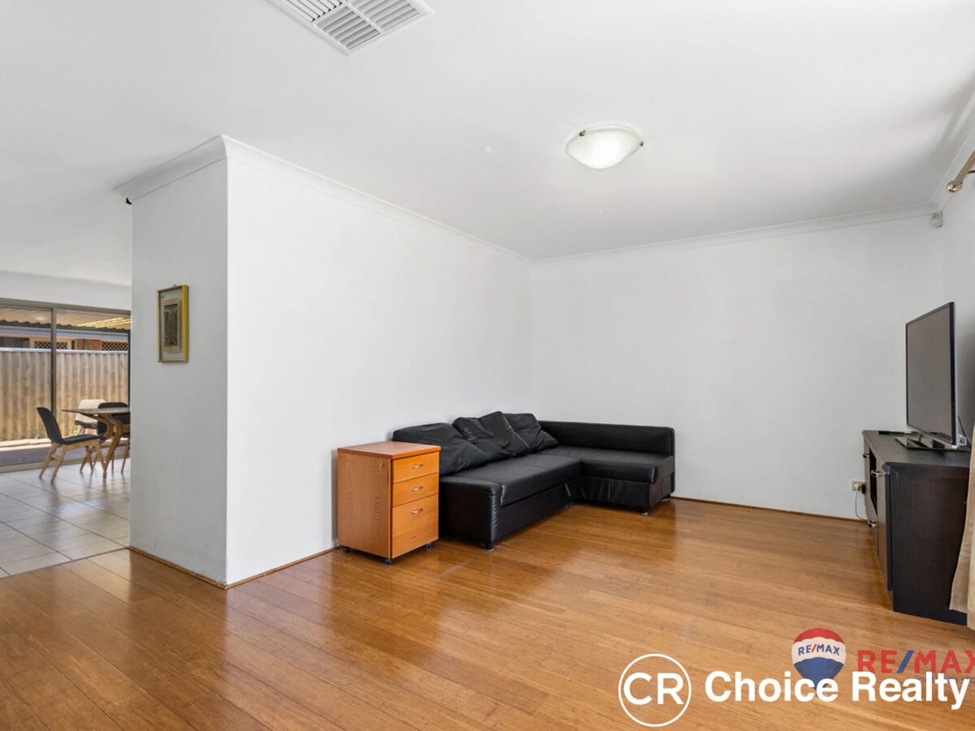 1/339 Sydenham Street, Belmont WA 6104, Belmont - Thumbnail 2