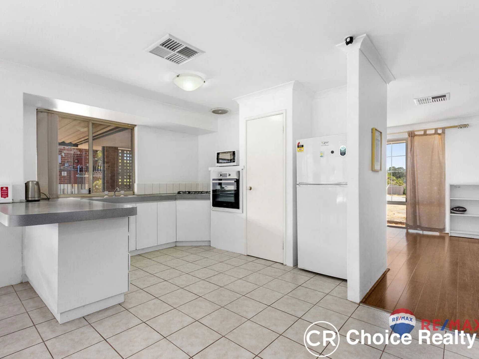 1/339 Sydenham Street, Belmont WA 6104, Belmont - Thumbnail 7