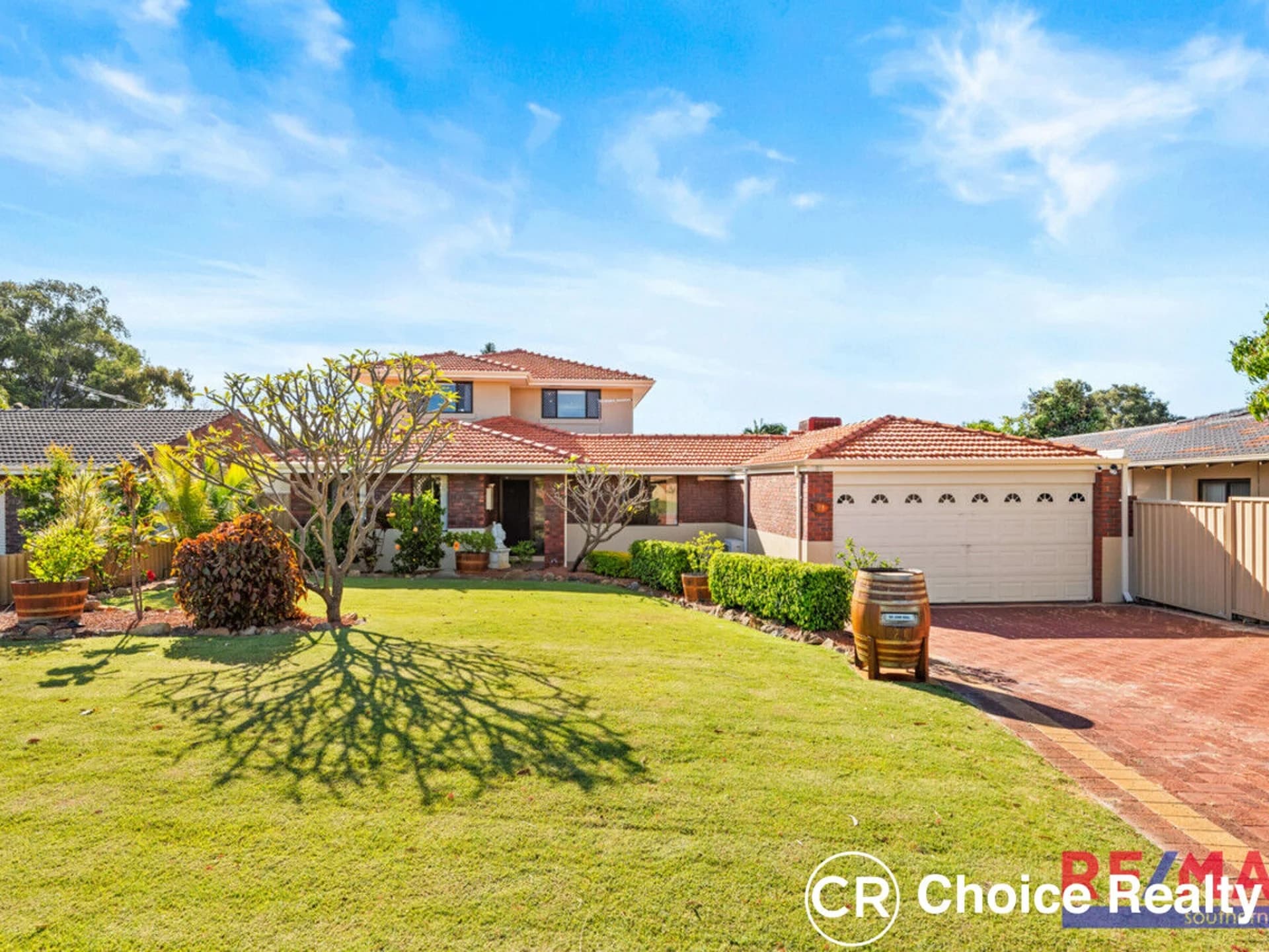 21 Hartfield Crescent, Leeming WA 6149, Leeming - Thumbnail 2
