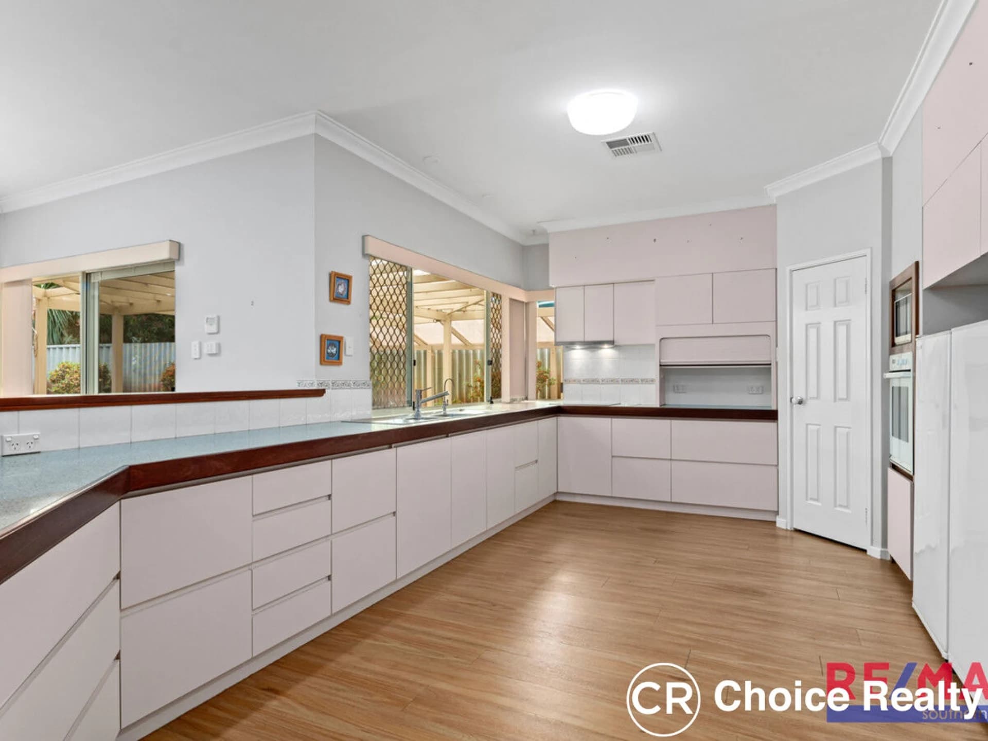 21 Nicholson Loop, Bateman WA 6150, Bateman - Thumbnail 6