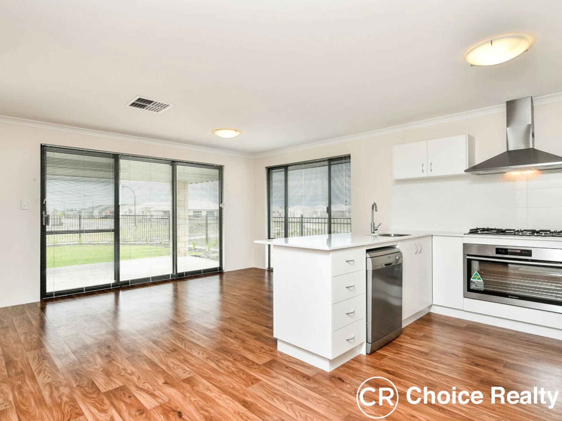 32 Calvera Gardens, PIARA WATERS WA 6112, Piara Waters - Thumbnail 8