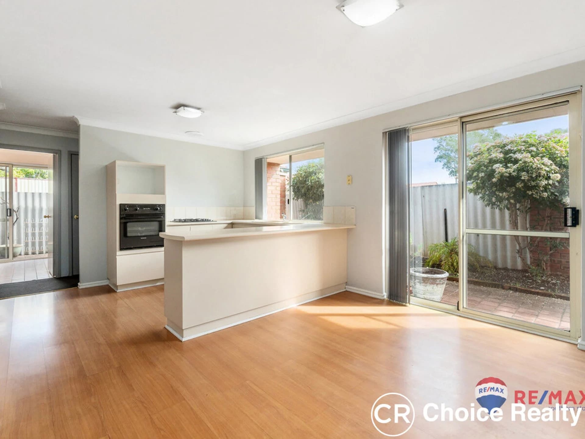 4/56 Mallard Way, Cannington WA 6107, Cannington - Thumbnail 3
