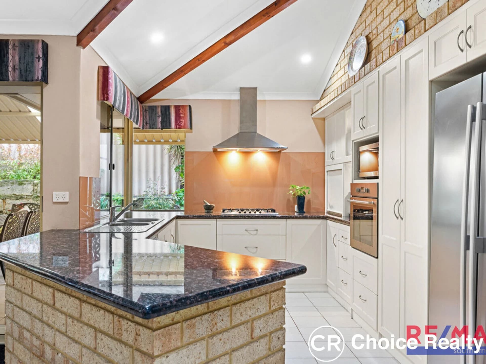 4 Wishaw Grove, Leeming WA 6149, Leeming - Thumbnail 2