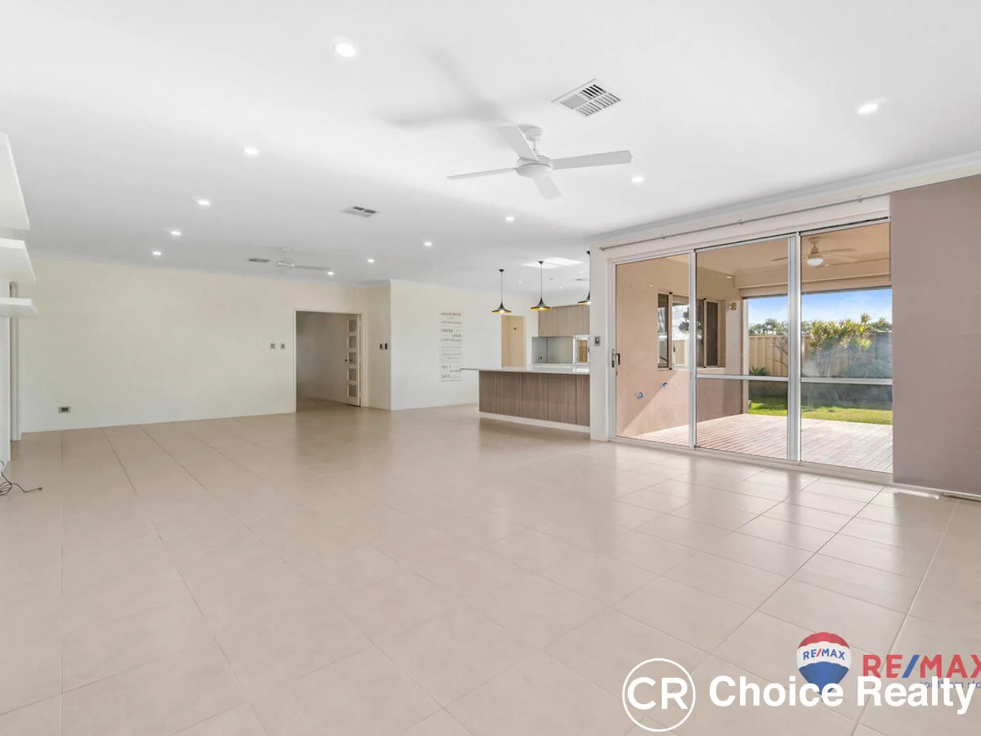 4 Clearwater Drive, Southern River WA 6110, Southern River - Thumbnail 7
