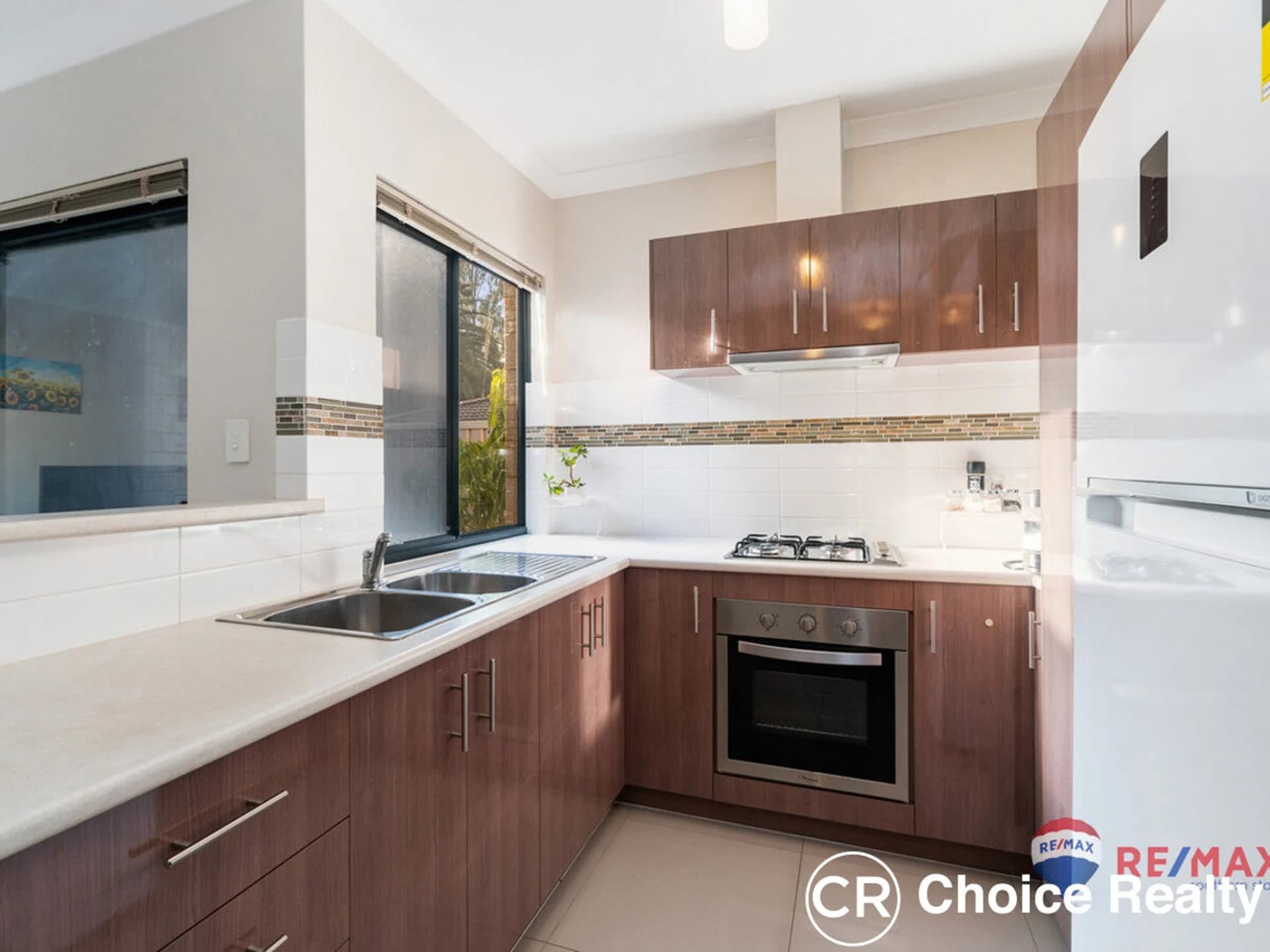2/8 Central Tce, Beckenham WA 6107, Beckenham - Image 1