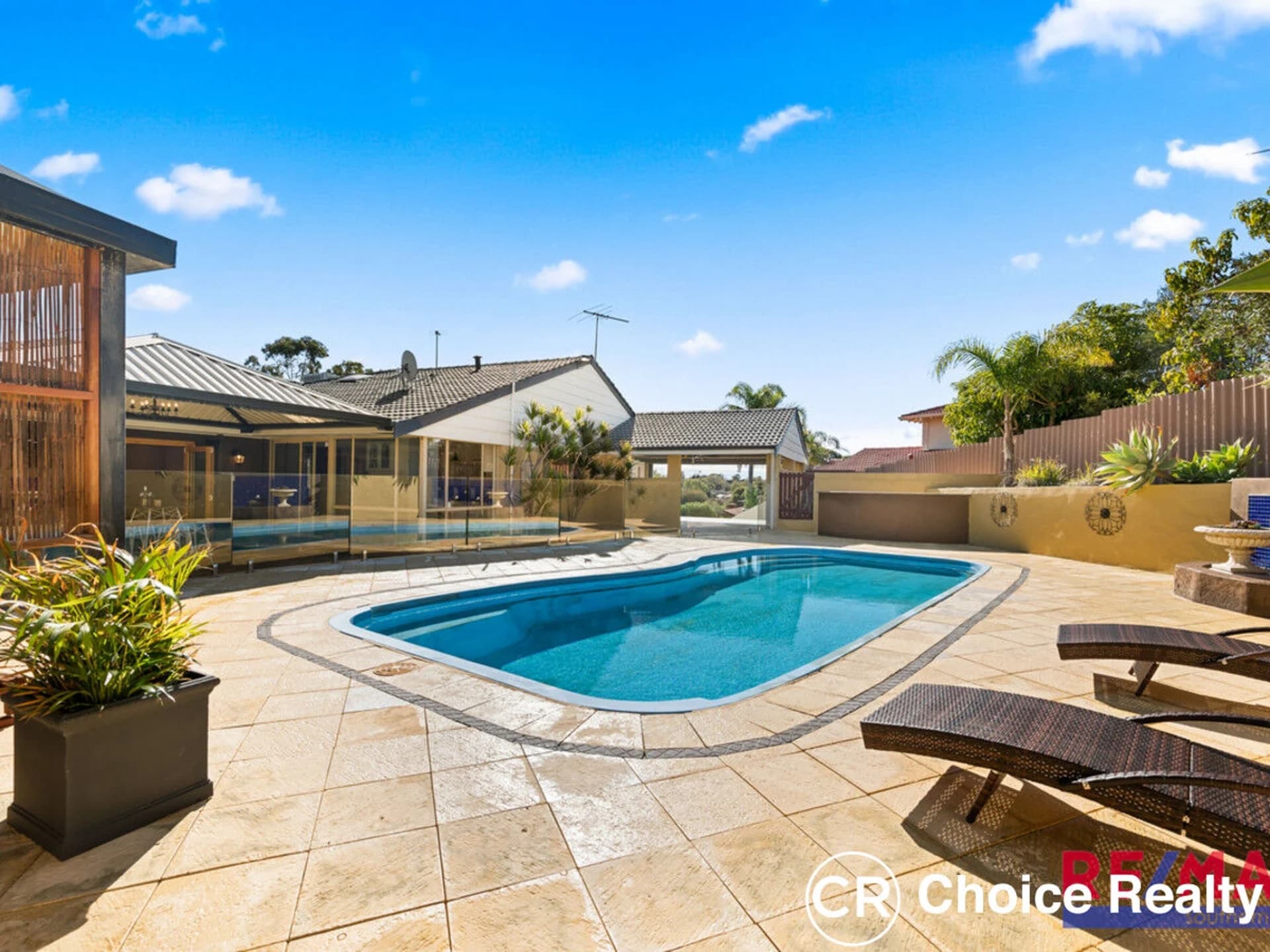4 Oliver Court, Kardinya WA 6163, Kardinya - Thumbnail 2