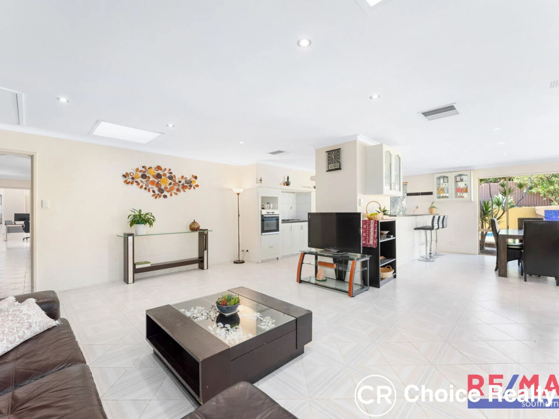 4 Oliver Court, Kardinya WA 6163, Kardinya - Thumbnail 3
