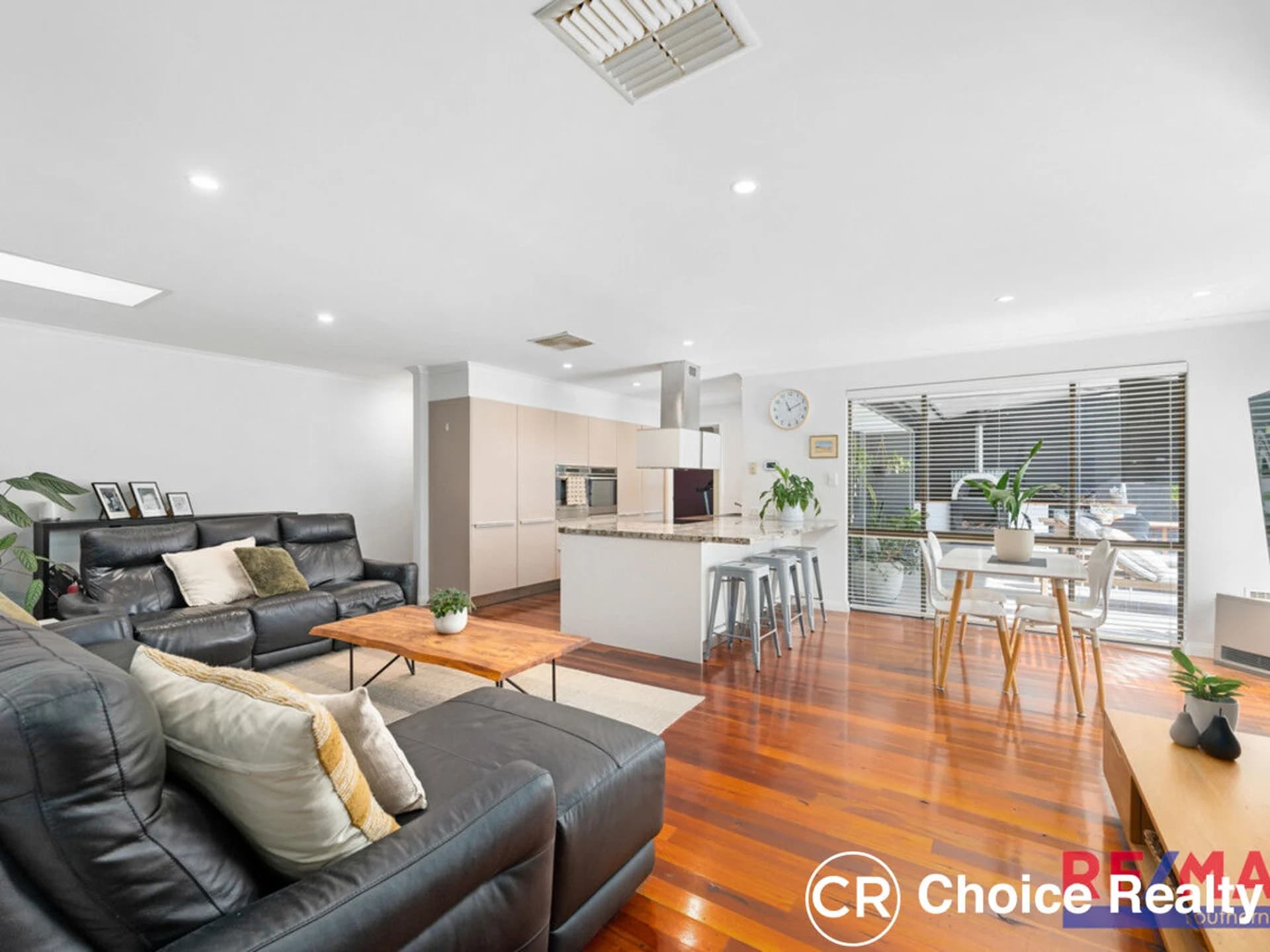 17 Laughton Way, Leeming WA 6149, Leeming - Thumbnail 5