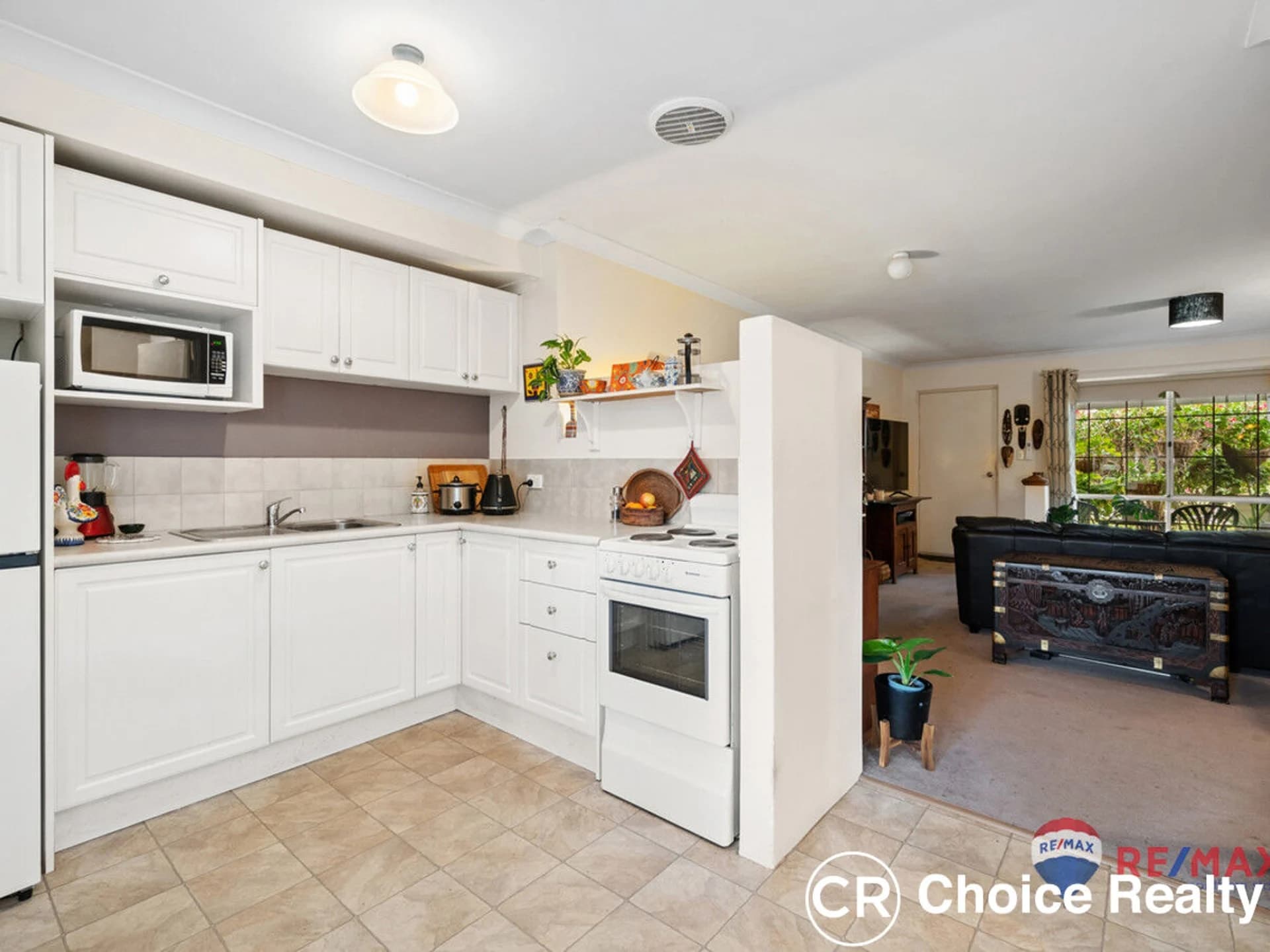 2/9 Manley Street, Cannington WA 6107, Cannington - Thumbnail 4