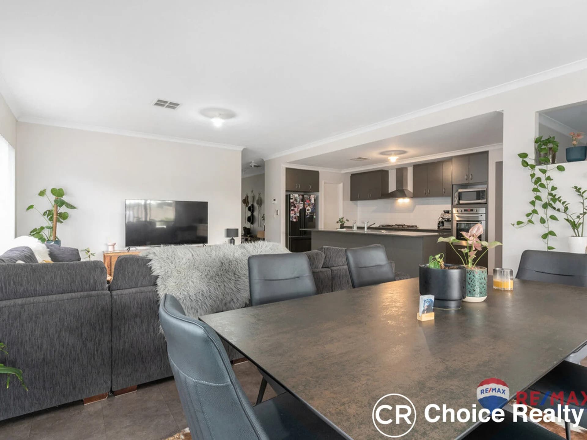 4 Myall Close, Wattle Grove WA 6107, Wattle Grove - Thumbnail 4