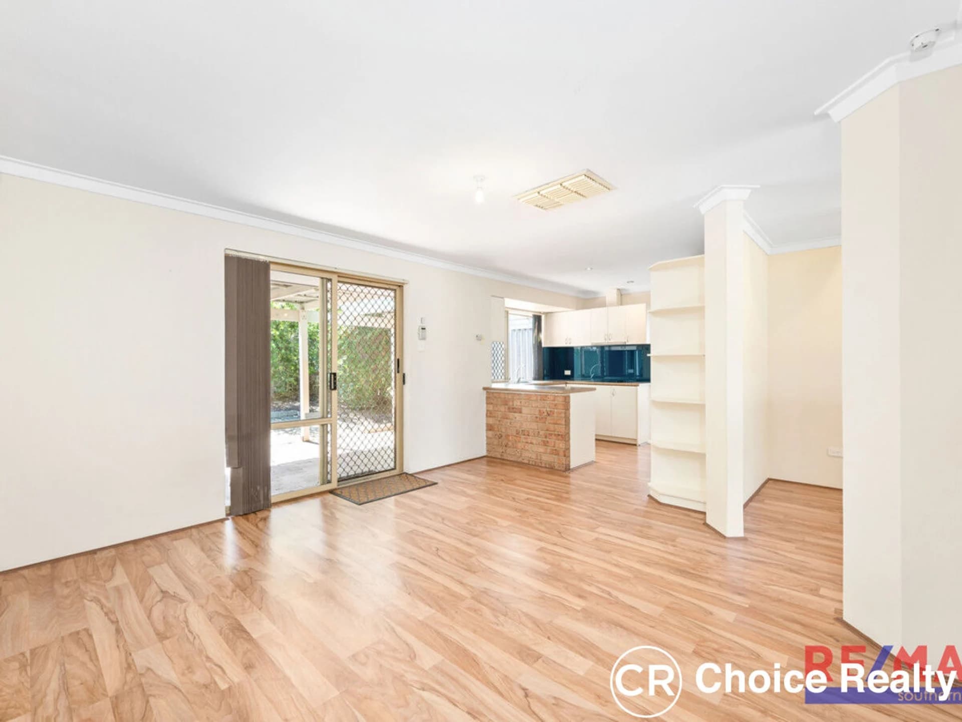 11B Farrington Road, Leeming WA 6149, Leeming - Thumbnail 4