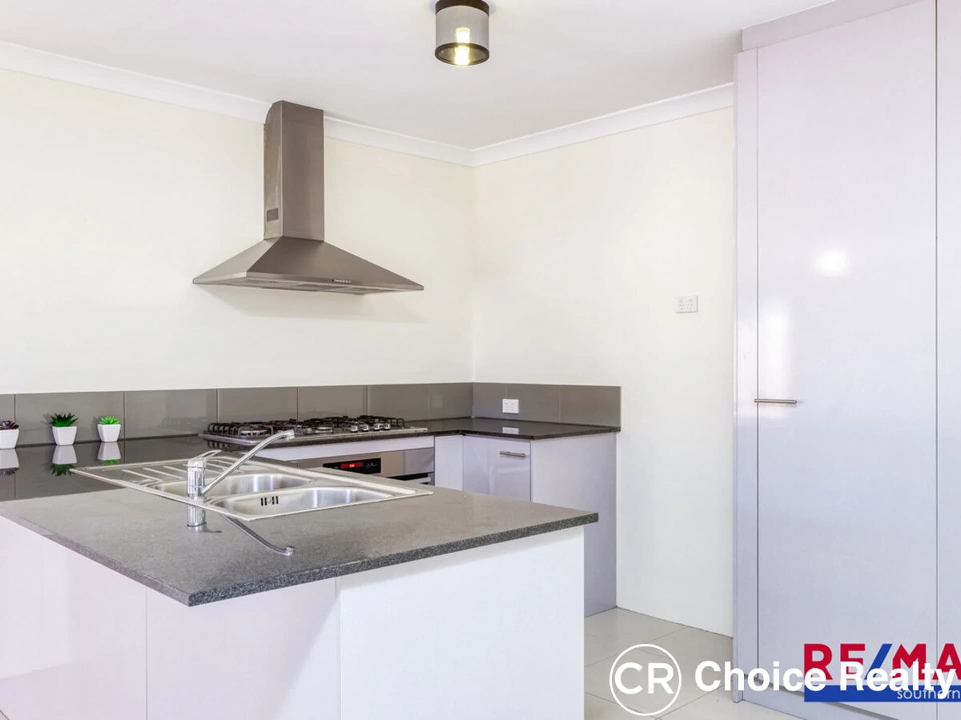 16A Hedley Street, Bentley WA 6102, Bentley - Thumbnail 3