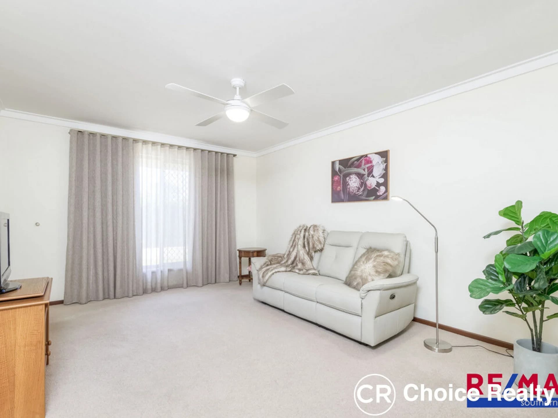 11 Copperwaite Road, Kardinya WA 6163, Kardinya - Thumbnail 2