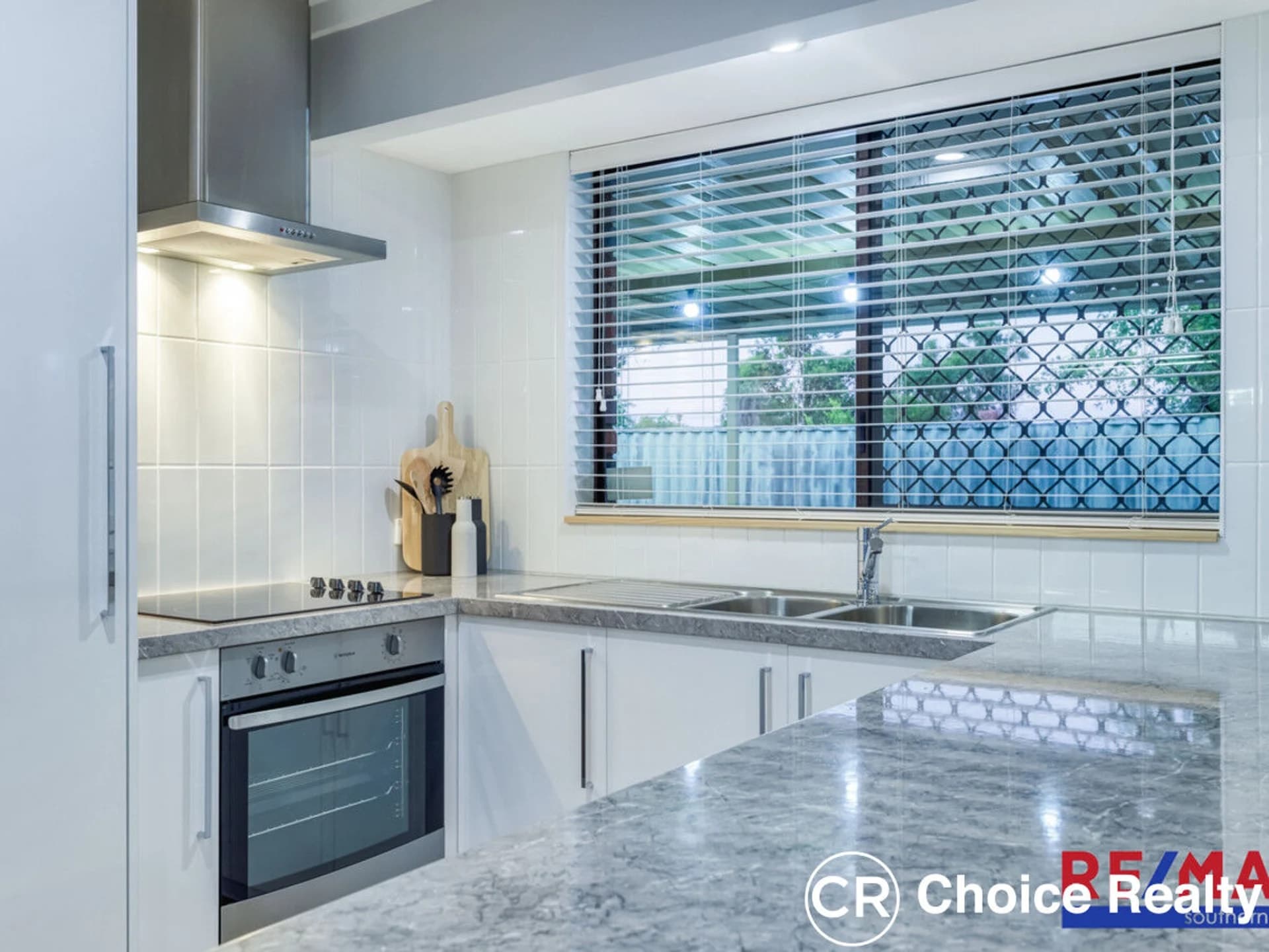 2/42 Eudanda Place, CANNINGTON WA 6107, Cannington - Thumbnail 2