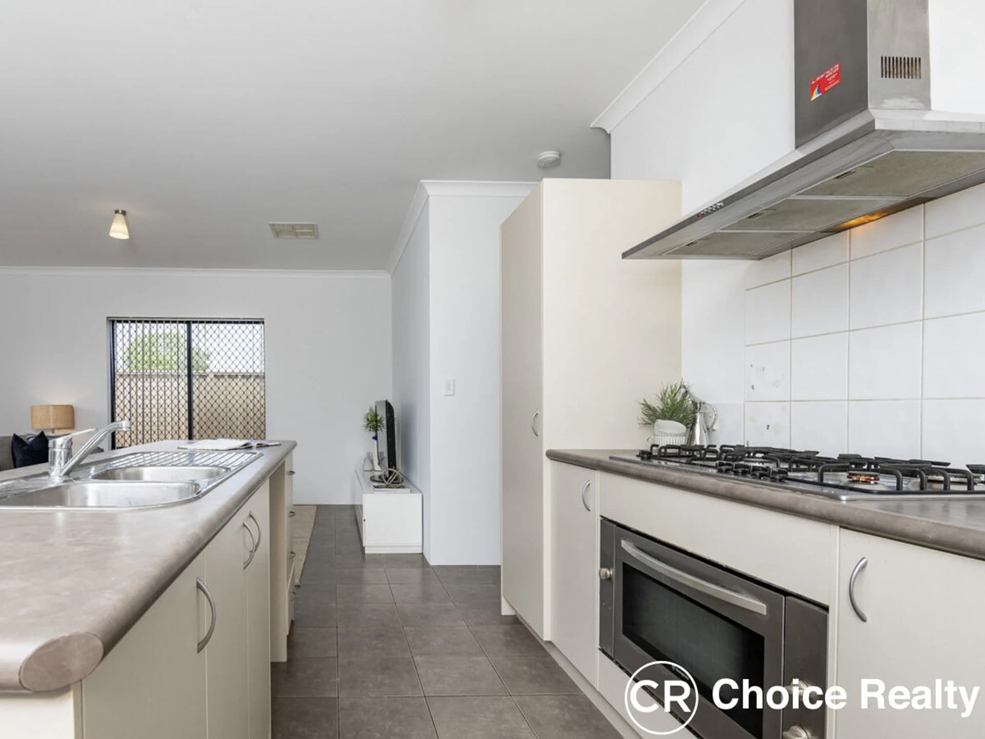 77B Wendouree Road, Wilson WA 6107, Wilson - Thumbnail 3