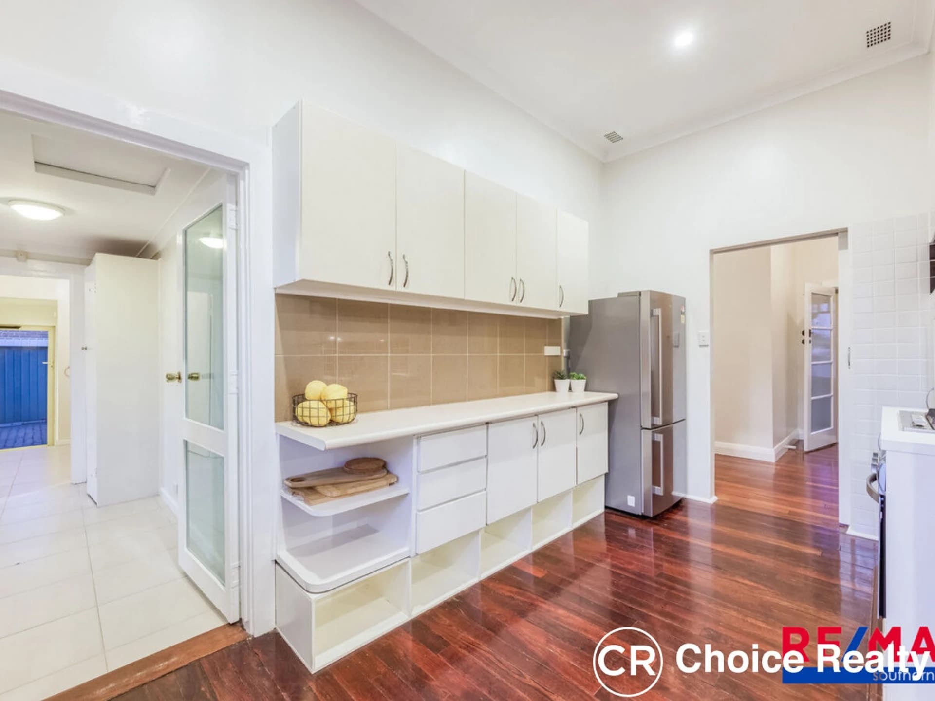 18 Woodloes Street, Cannington WA 6107, Cannington - Thumbnail 4