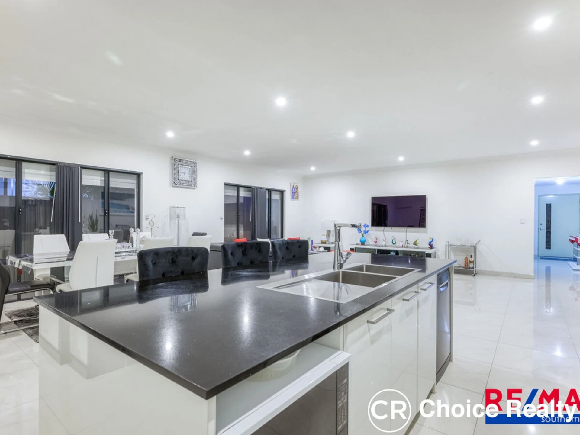 29 Cadaga Way, Piara Waters WA 6112, Piara Waters - Thumbnail 6