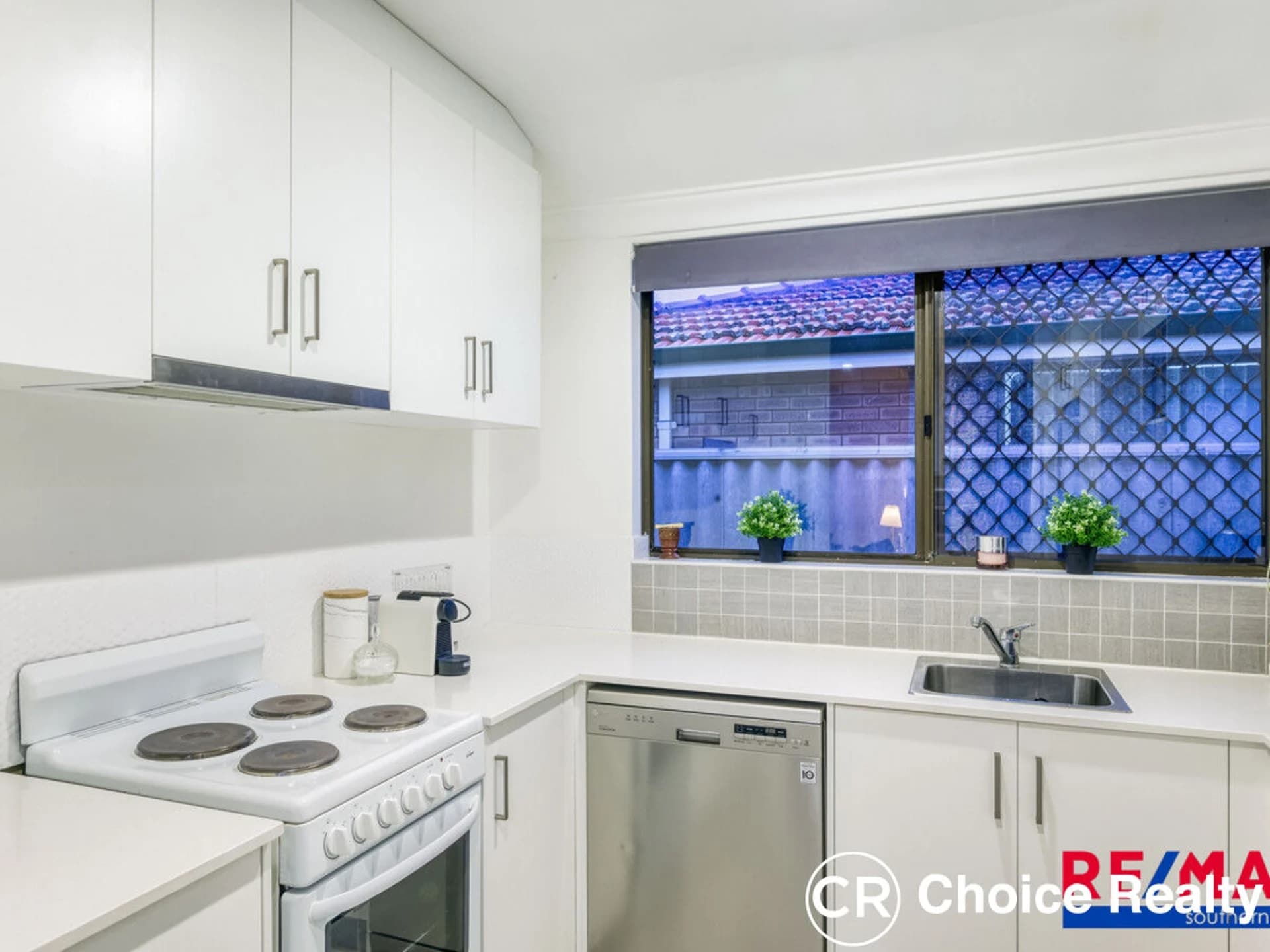 43 Dealy Close, Cannington WA 6107, Cannington - Thumbnail 5