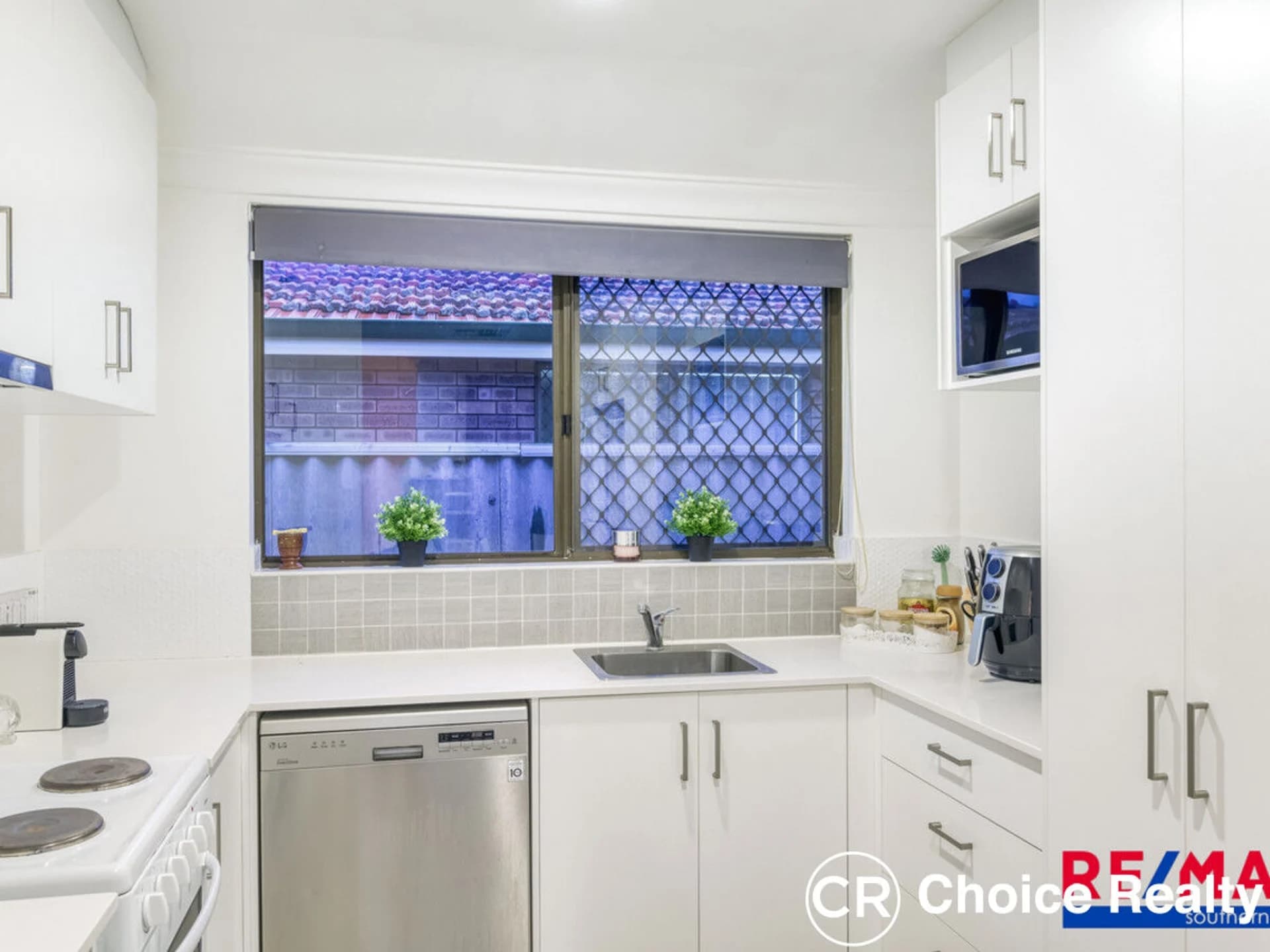 43 Dealy Close, Cannington WA 6107, Cannington - Thumbnail 6