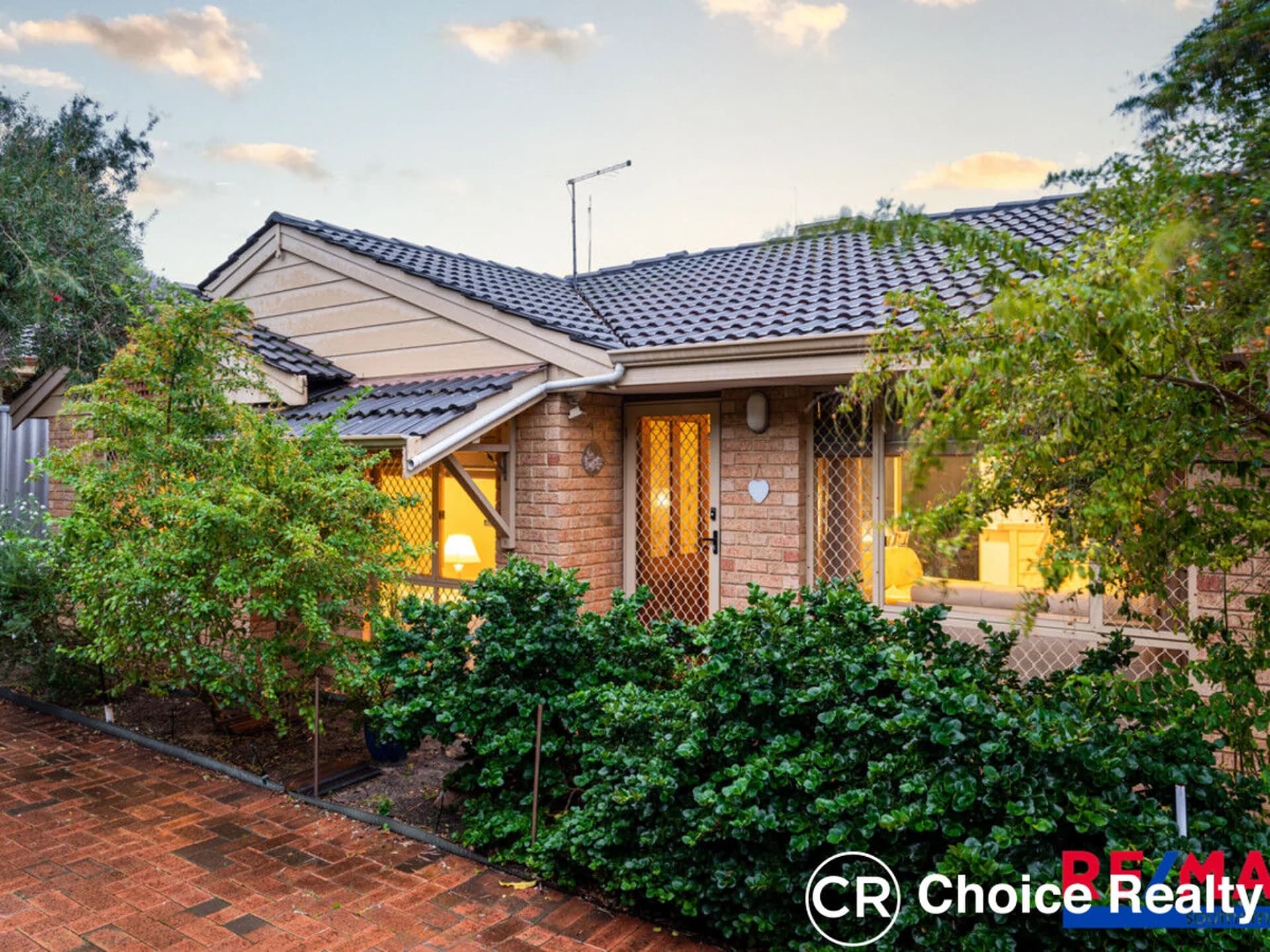 2/28 Bristol Avenue, Bicton WA 6157, Bicton - Image 1