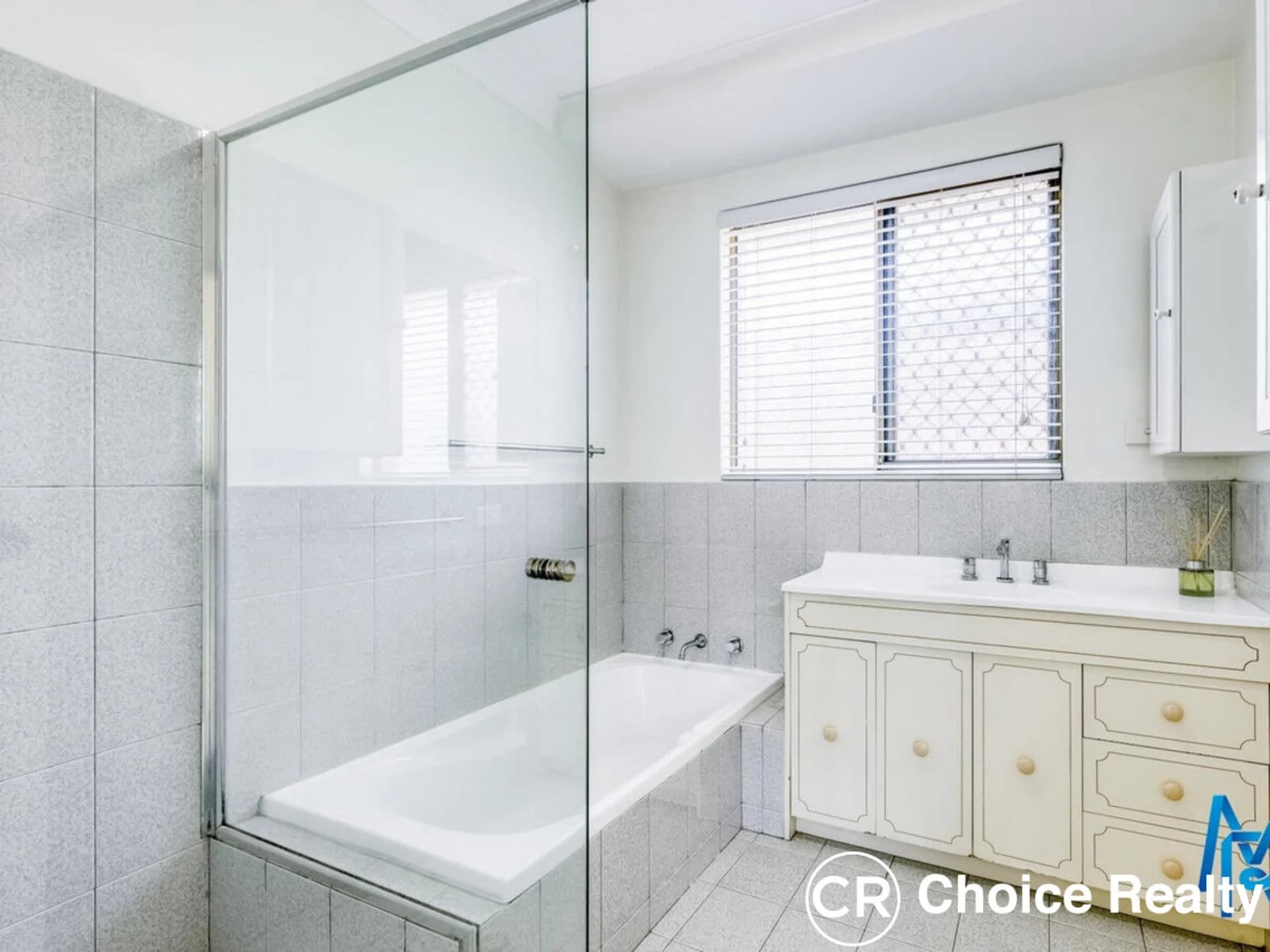 120 Mallard Way, Cannington WA 6107, Cannington - Thumbnail 7