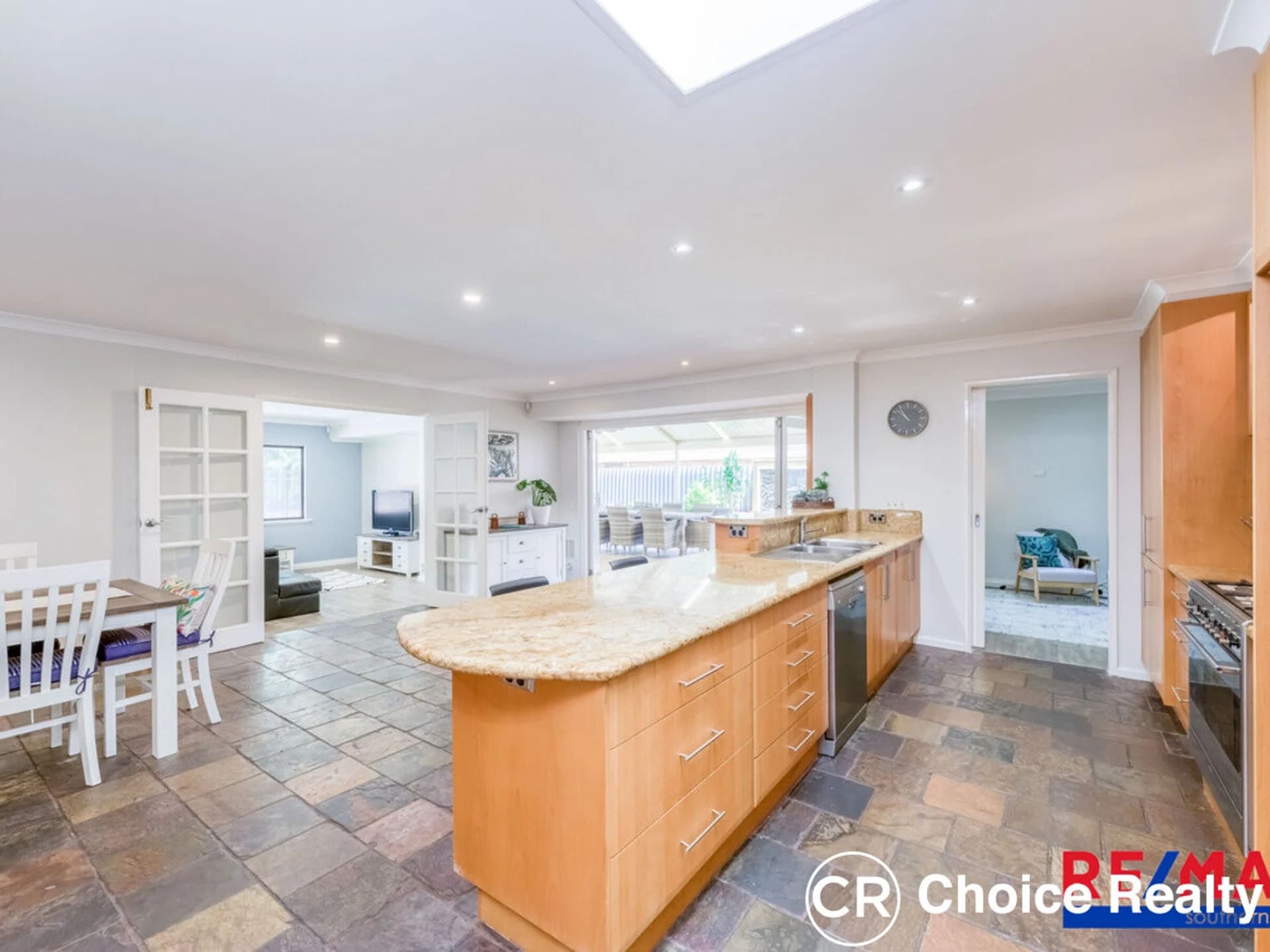 9 Grady Close, Leeming WA 6149, Leeming - Thumbnail 3