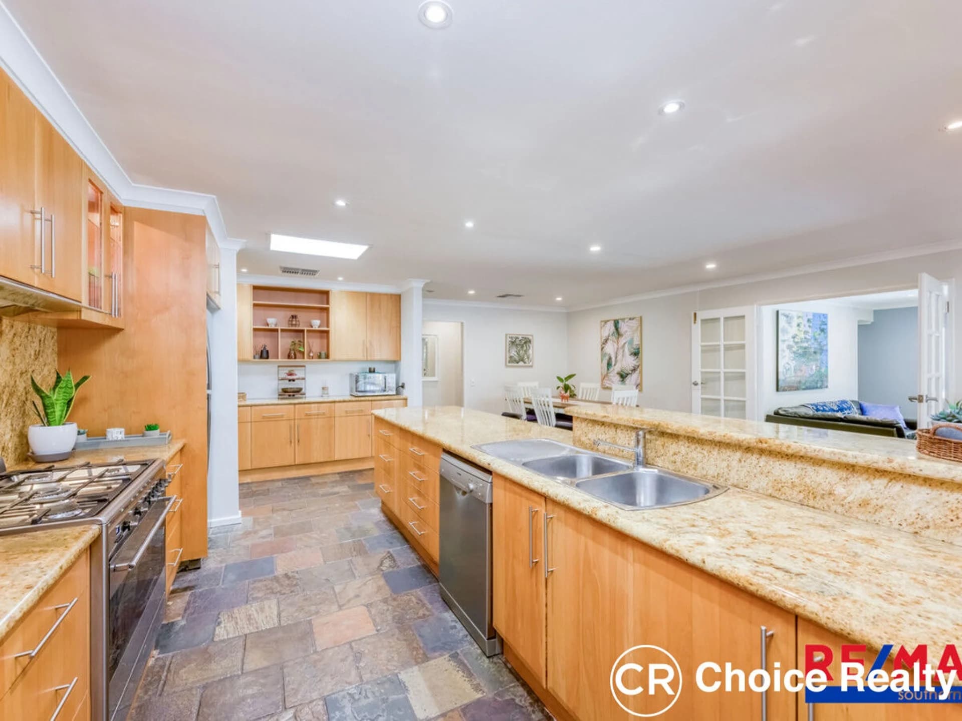 9 Grady Close, Leeming WA 6149, Leeming - Thumbnail 5