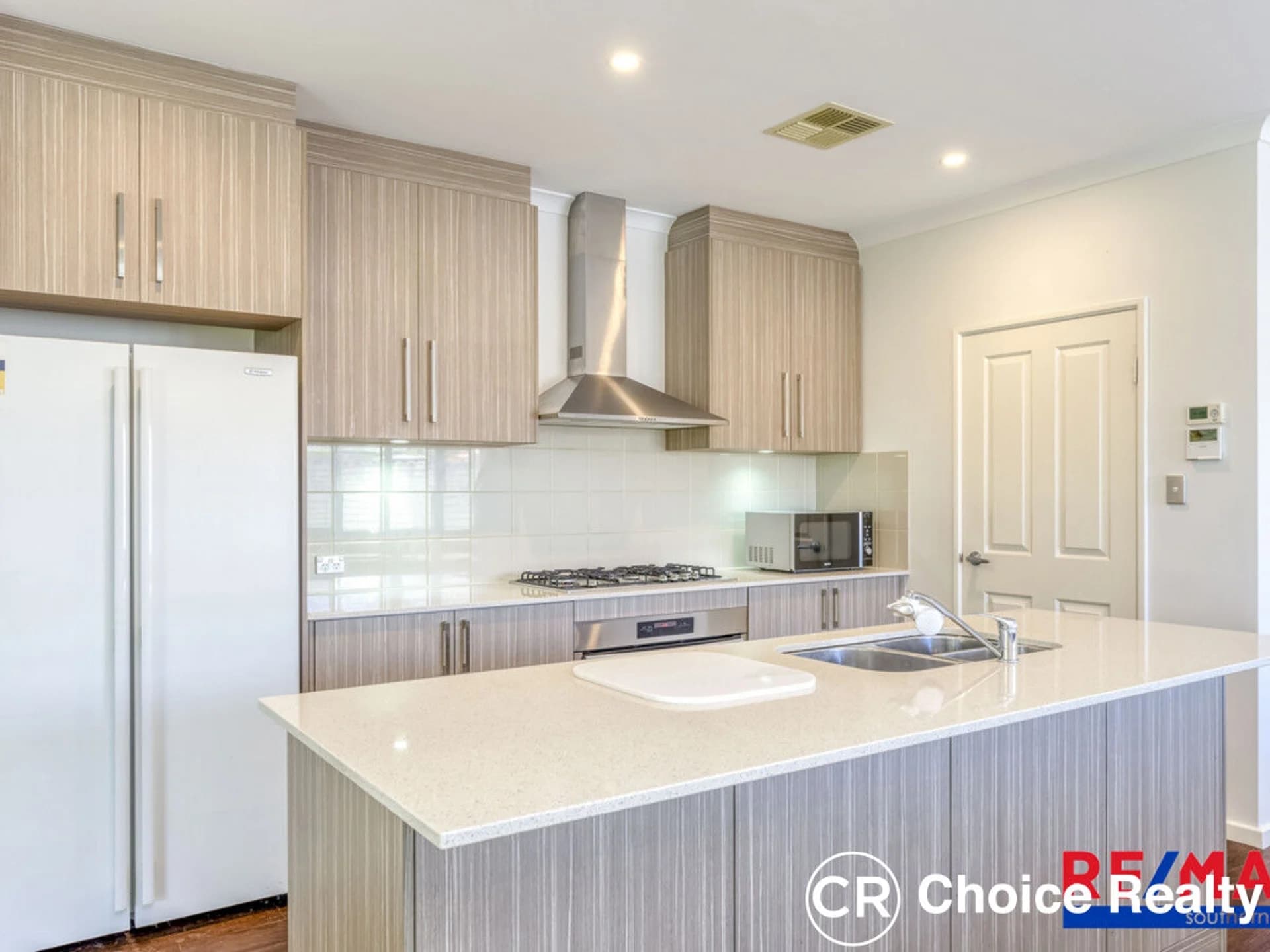 2 Letterkenny Way, Hilbert WA 6112, Hilbert - Thumbnail 5