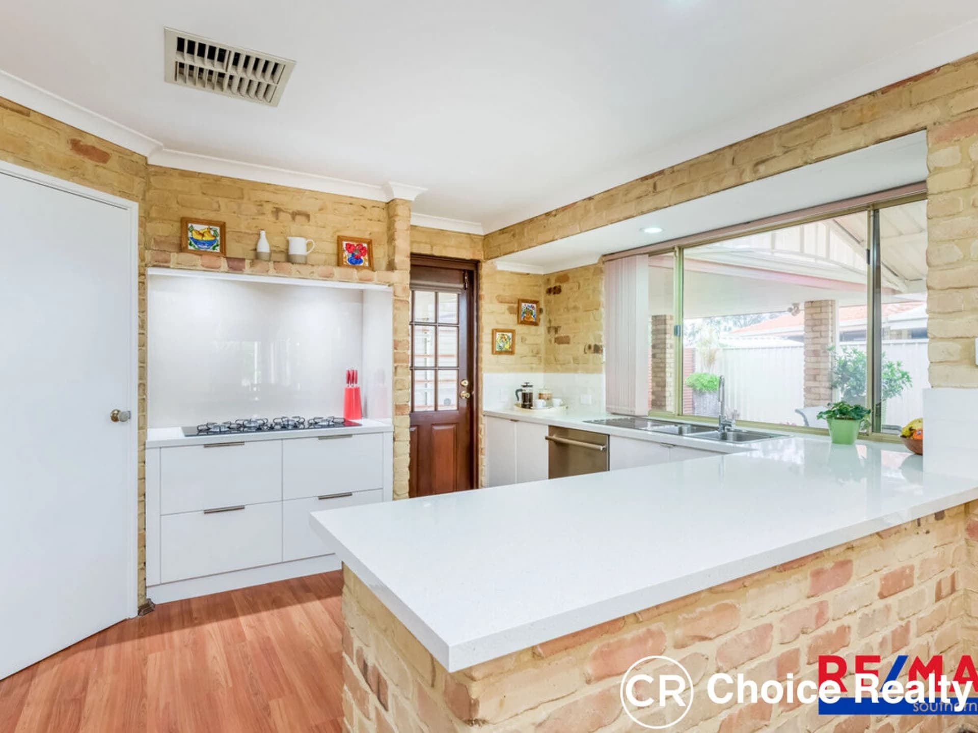 28 Heatherlea Parkway, Leeming WA 6149, Leeming - Thumbnail 3