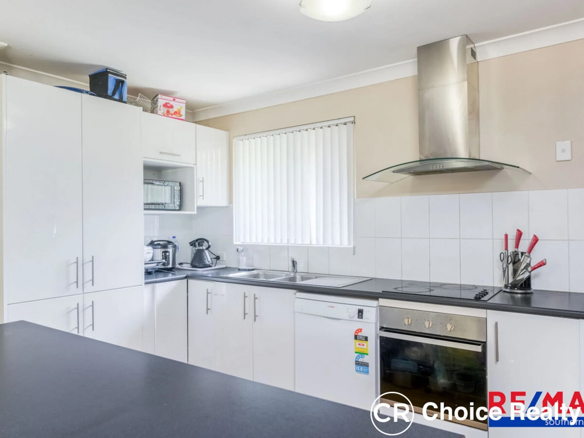 23 Jacobsen Way, THORNLIE WA 6108, Thornlie - Thumbnail 4
