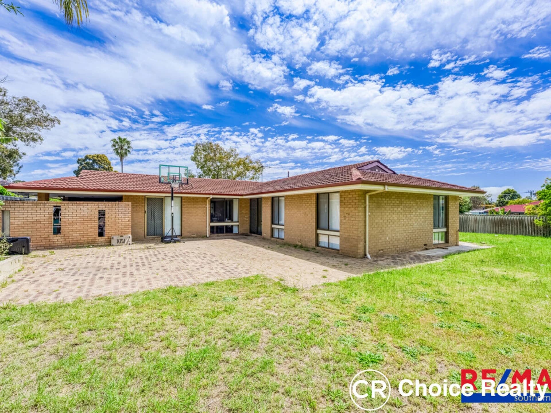 23 Jacobsen Way, THORNLIE WA 6108, Thornlie - Thumbnail 8