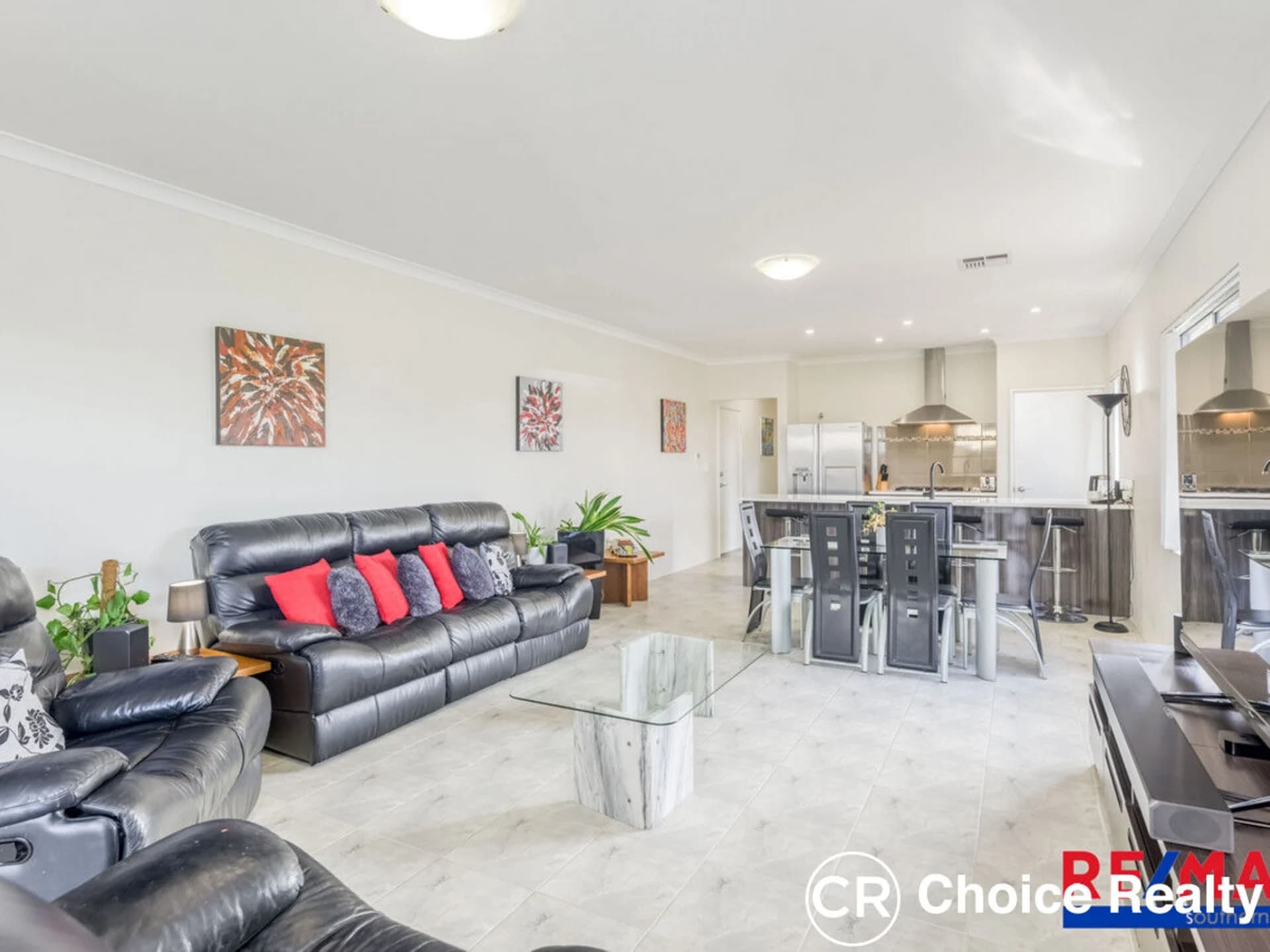 30 Doryanthes Avenue, Piara Waters WA 6112, Piara Waters - Thumbnail 5
