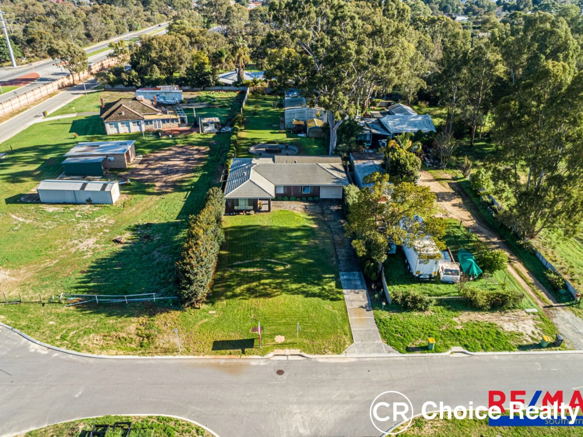 6 Ladywell Street, Beckenham WA 6107, Beckenham - Image 1