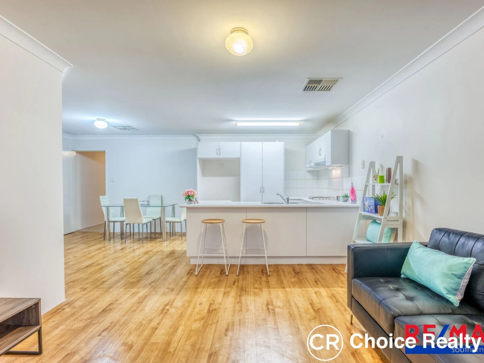 2/163 Hamilton Street, Queens Park WA 6107, Queens Park - Image 1