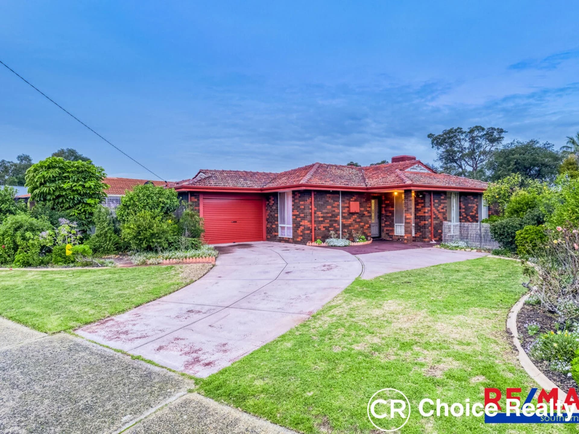 25 Willcock Street, Ferndale WA 6148, Ferndale - Image 1