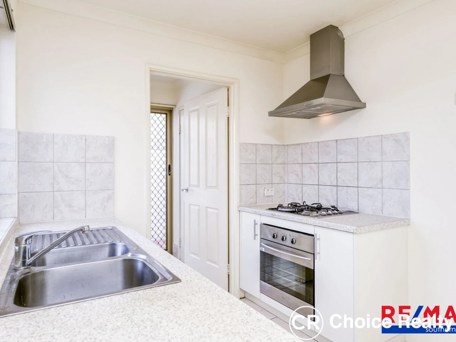 2/113 Renou Street, EAST CANNINGTON WA 6107, East Cannington - Thumbnail 4