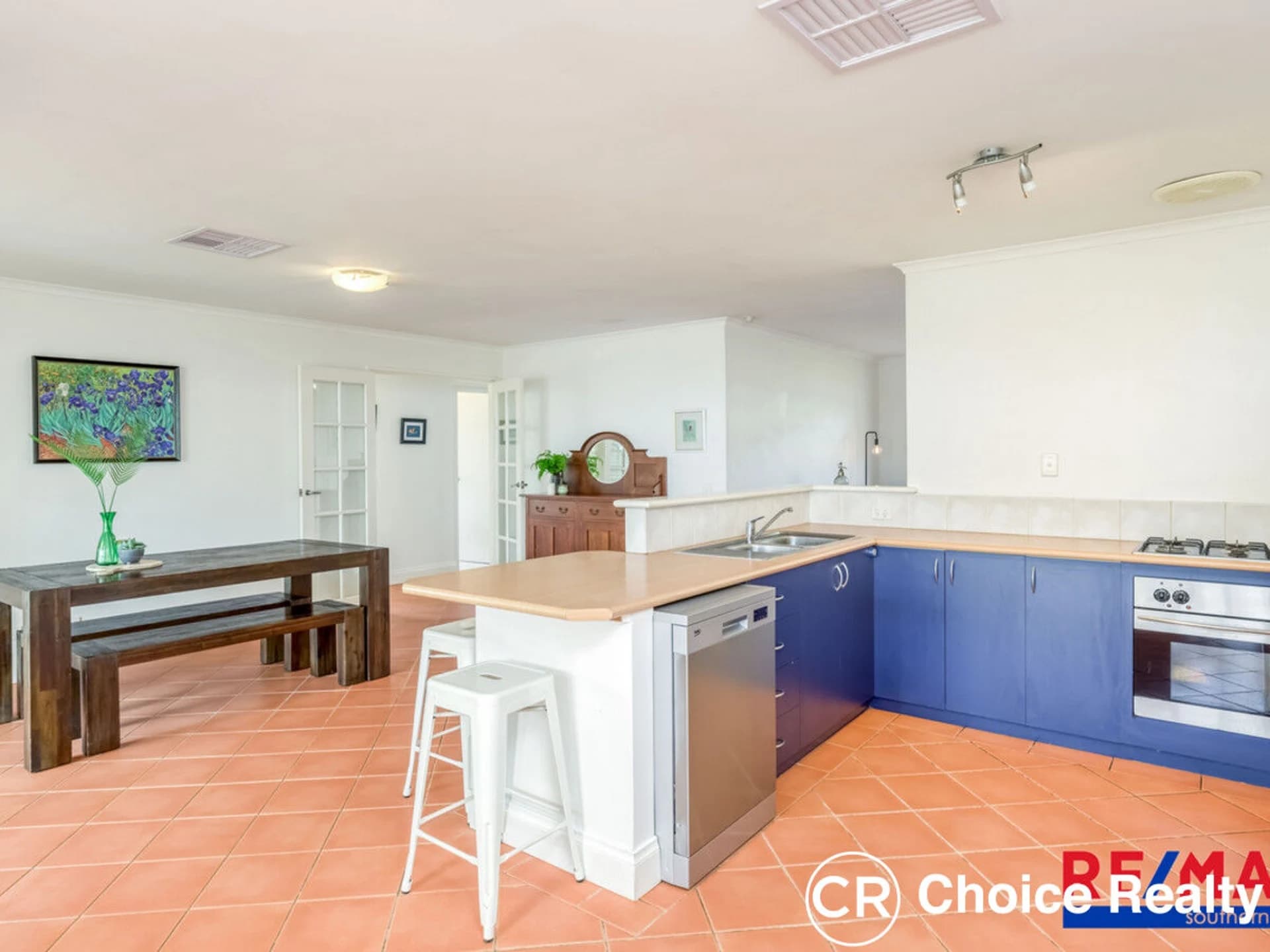 3 Avon Crescent, Atwell WA 6164, Atwell - Thumbnail 4