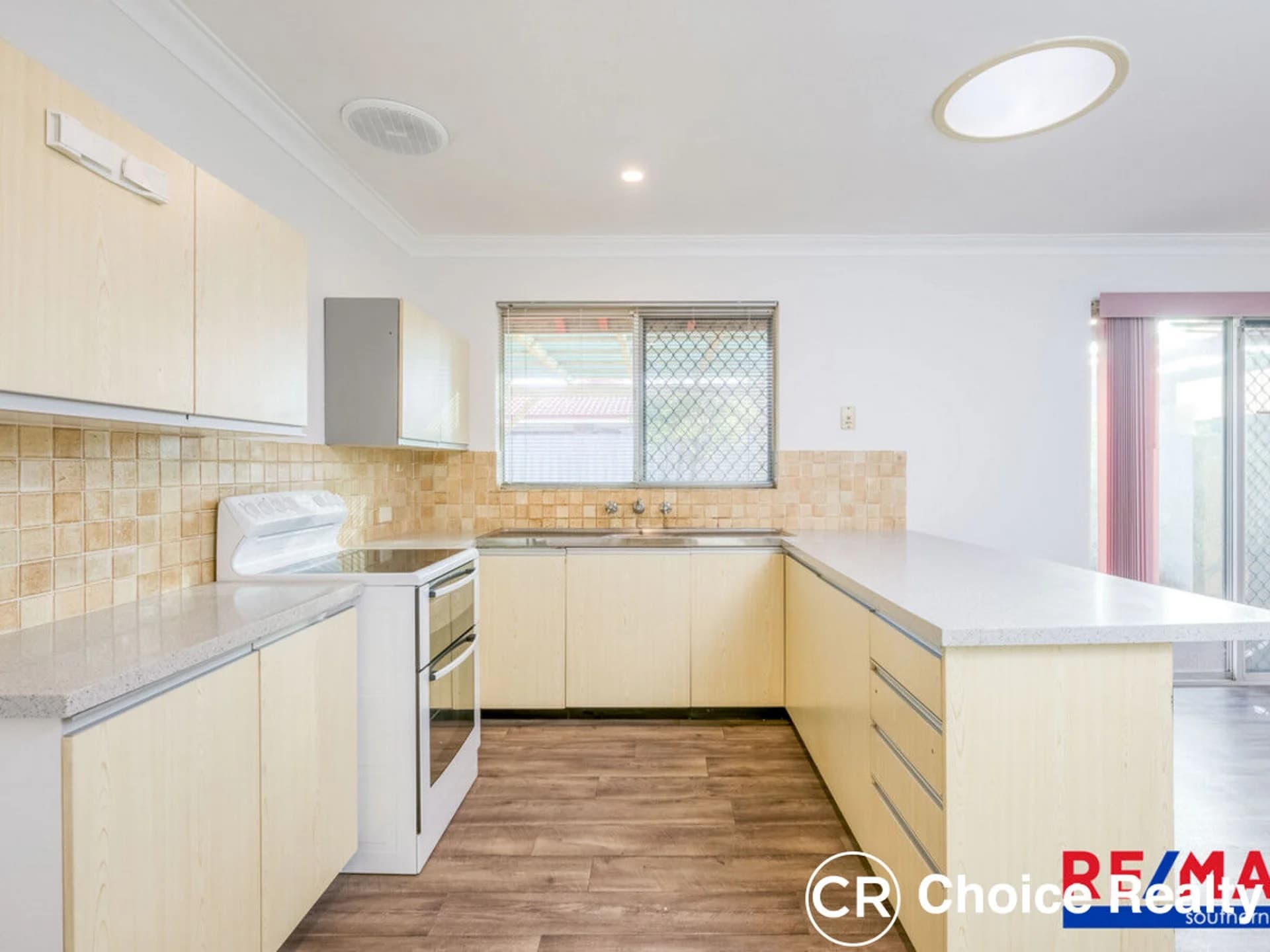 8 Elkhorn Street, East Cannington WA 6107, East Cannington - Thumbnail 5