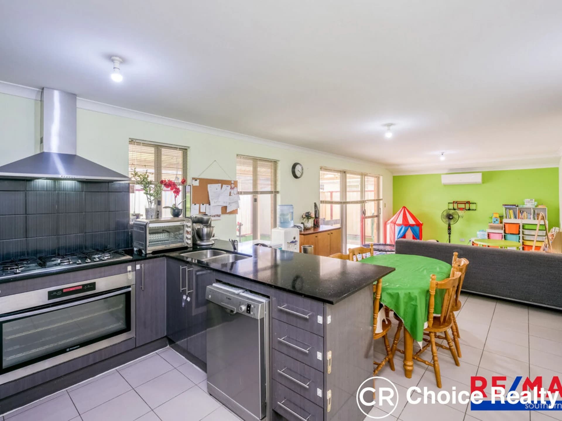 92a Crawford Street, East Cannington WA 6107, East Cannington - Thumbnail 8