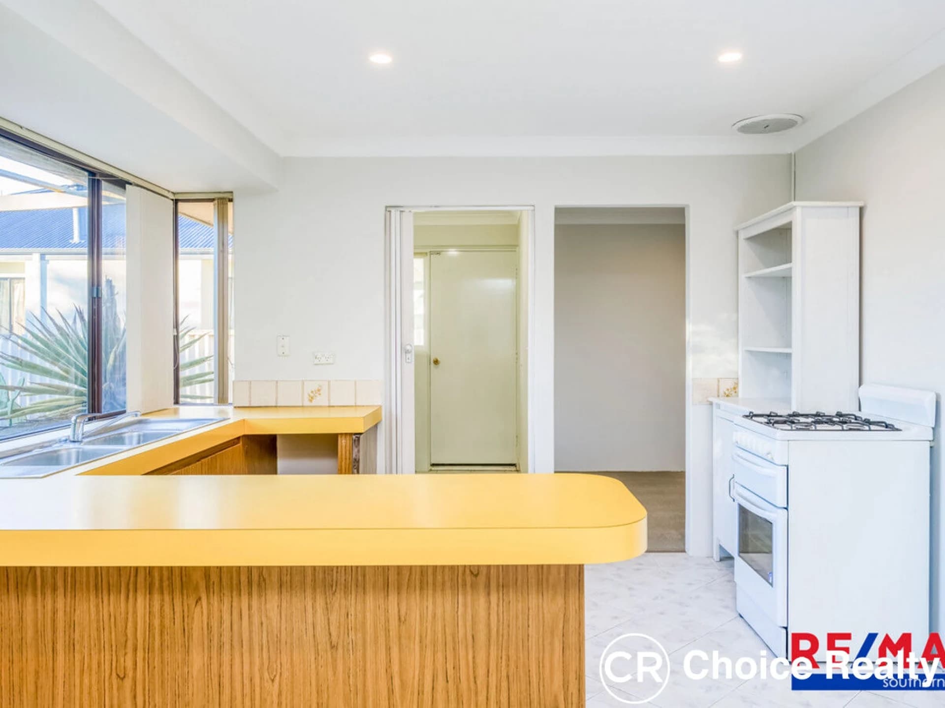 8 Glamorgan Street, East Cannington WA 6107, East Cannington - Thumbnail 6
