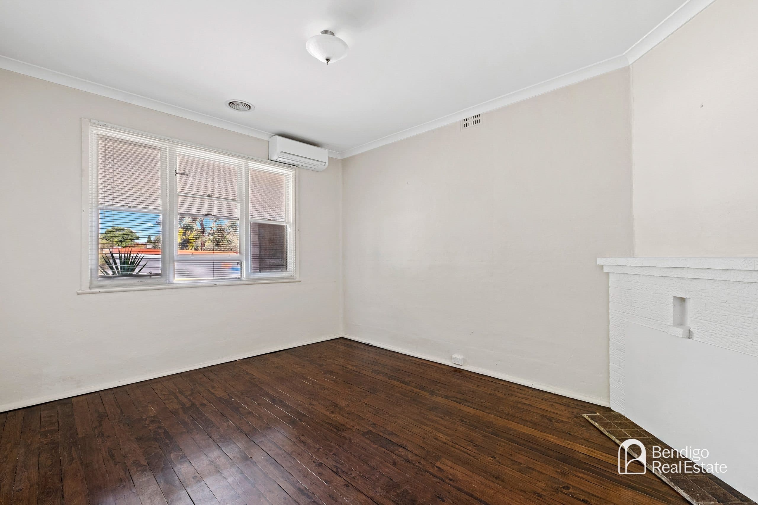 13 Townsend Street, Kennington - Thumbnail 3