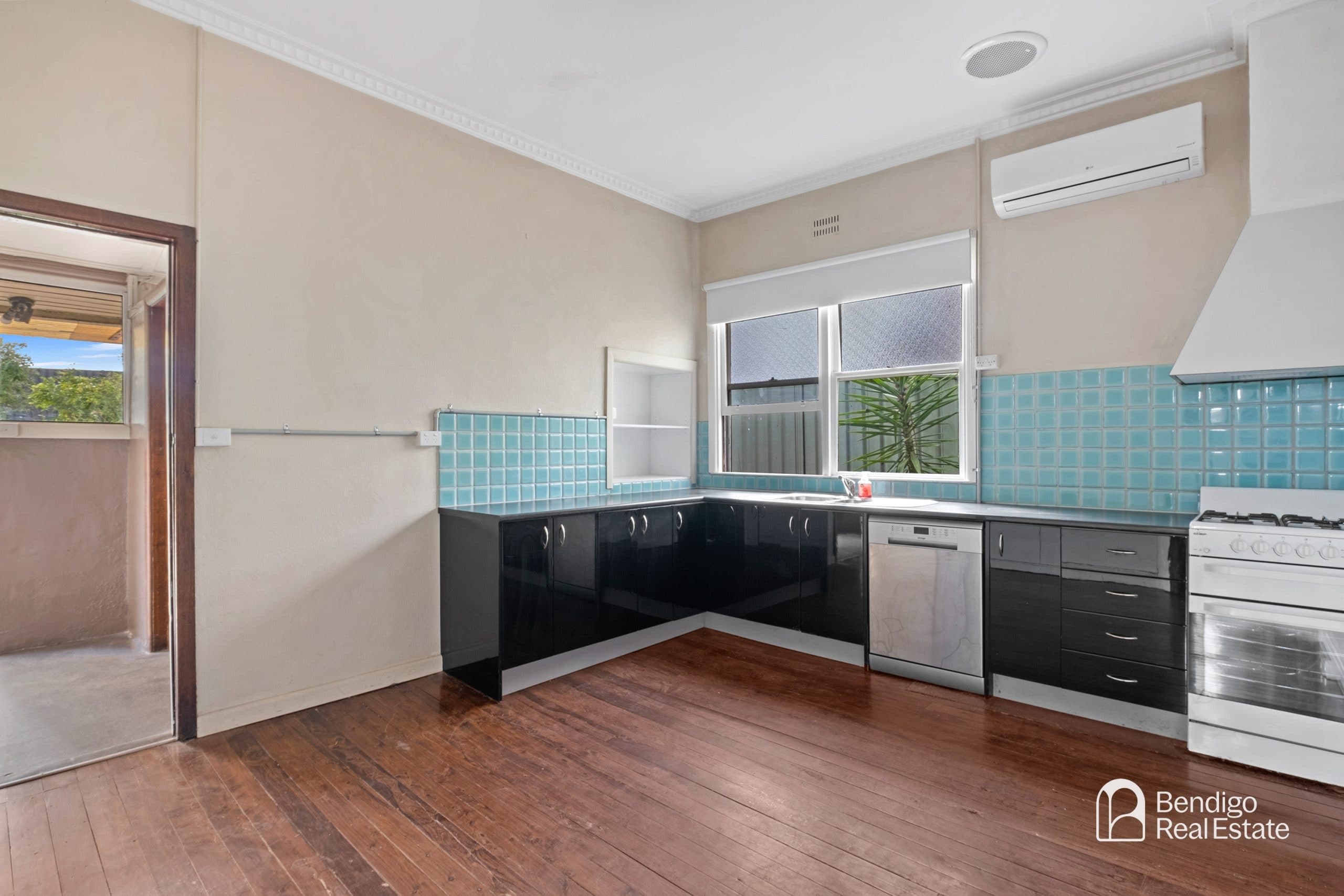 13 Townsend Street, Kennington - Thumbnail 7