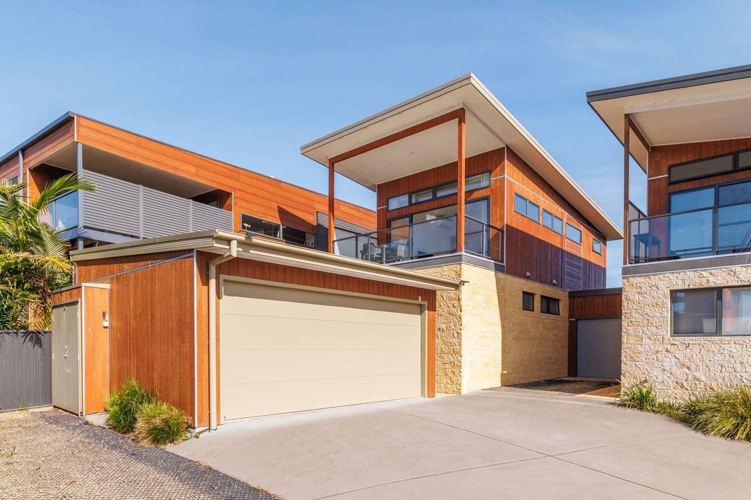 Unit 5, 6 Lake St, Eden, Eden - Image 1