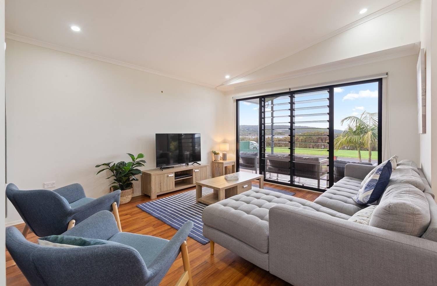 42 Lakeside Dr, Eden, Eden - Thumbnail 6